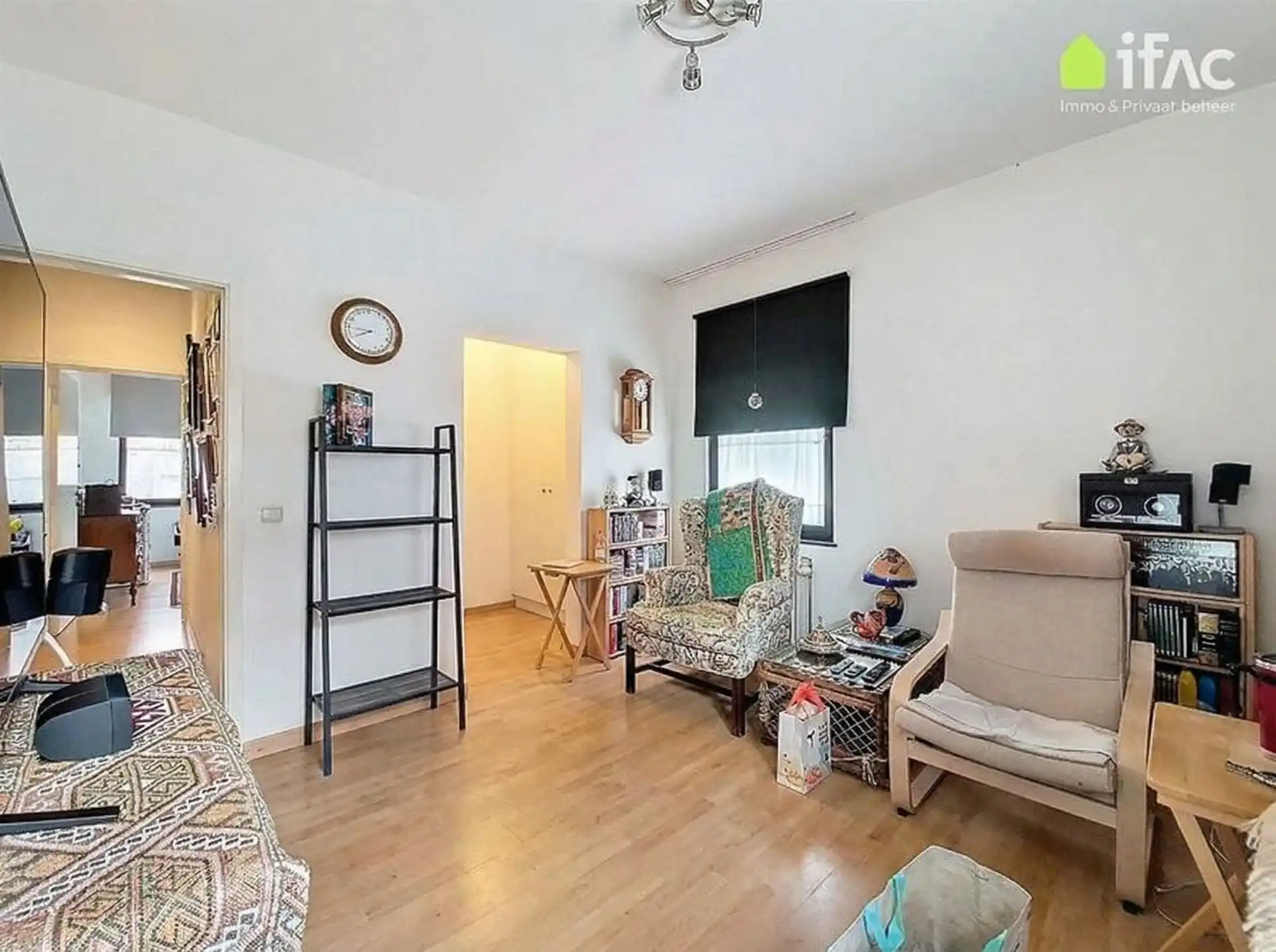 Ruime villa 6 slpks, 2 bureaus, 5 badkamers op +/-17are foto 24