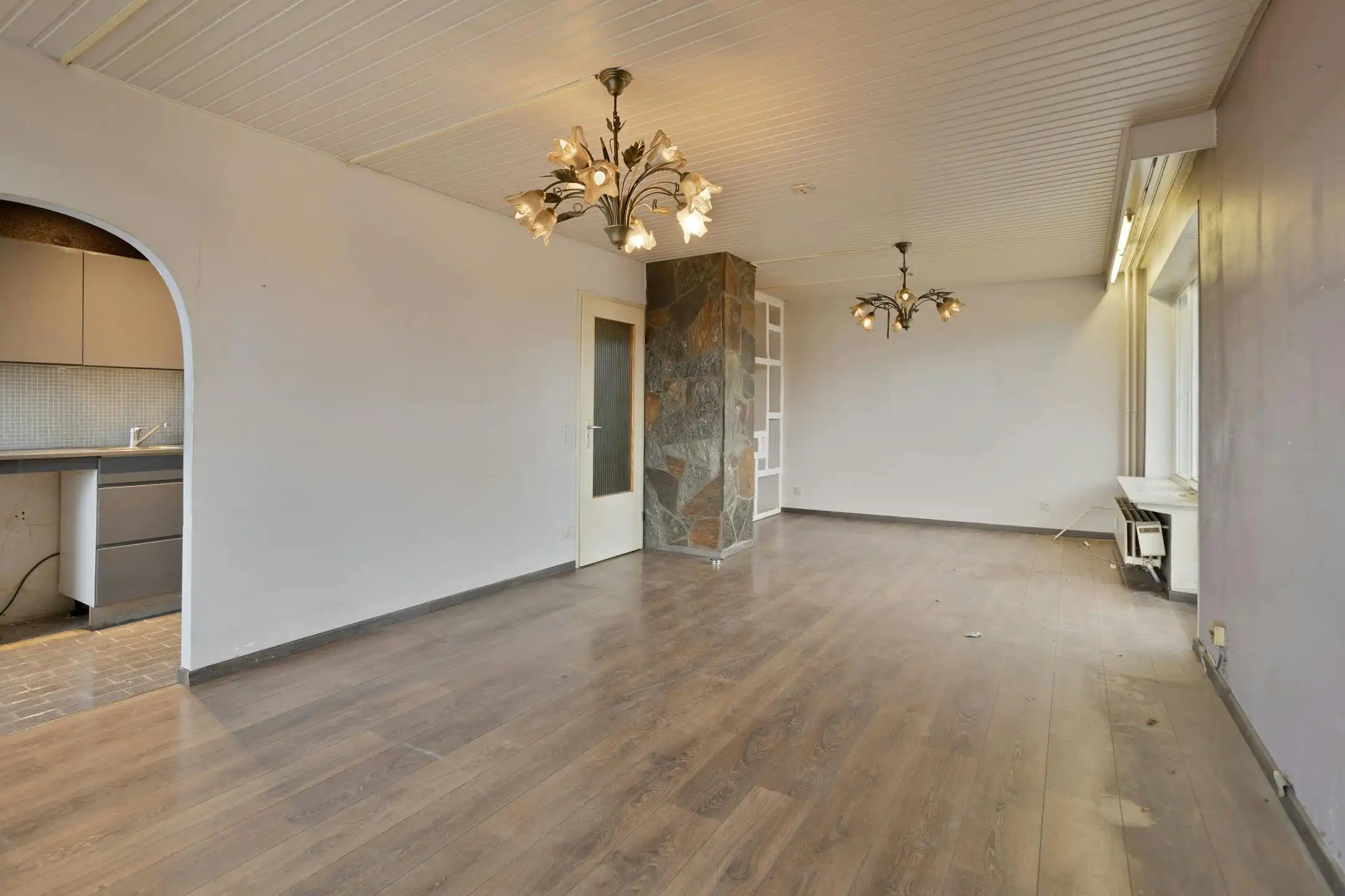 Appartement met 1 slaapkamer en 2 terassen te Borgerhout!  foto {{pictureIndex}}