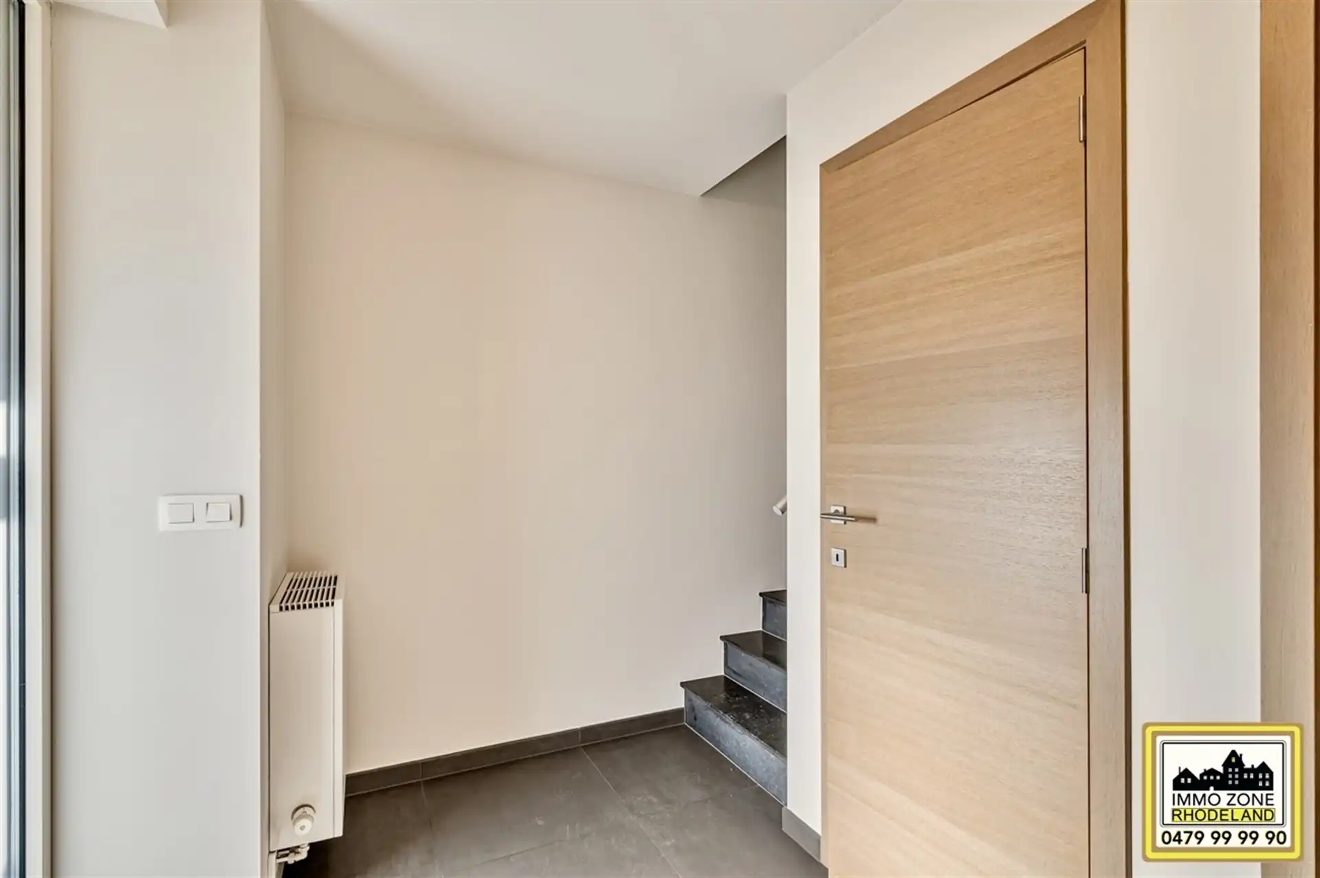 Prachtige instapklare woning met 4 slpks, garage en tuin foto 4