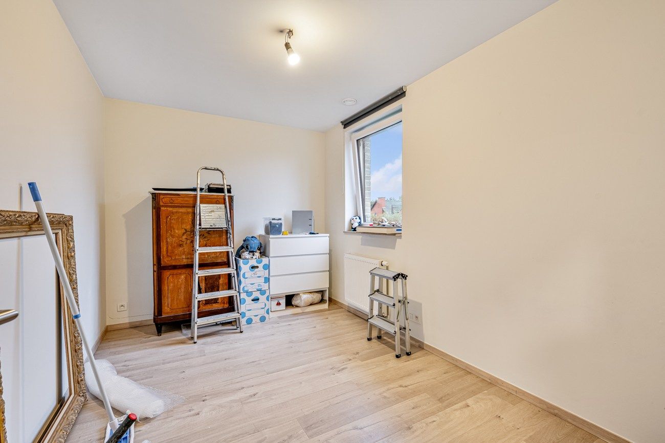 Nieuwe half open bebouwing met 4 slaapkamers in Oostakker foto 10