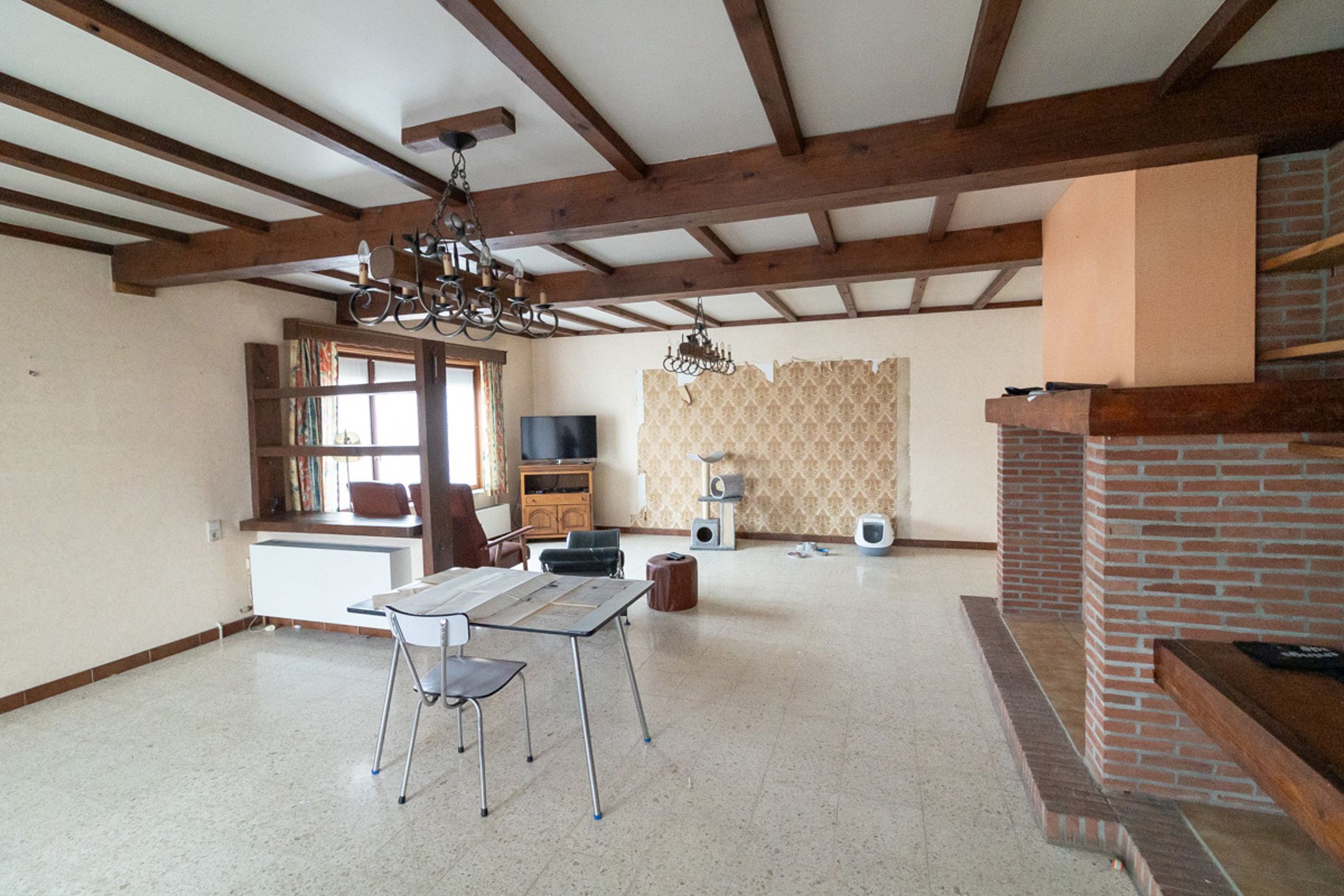 Ruime woning met 4 slaapkamers op 8 are foto 3