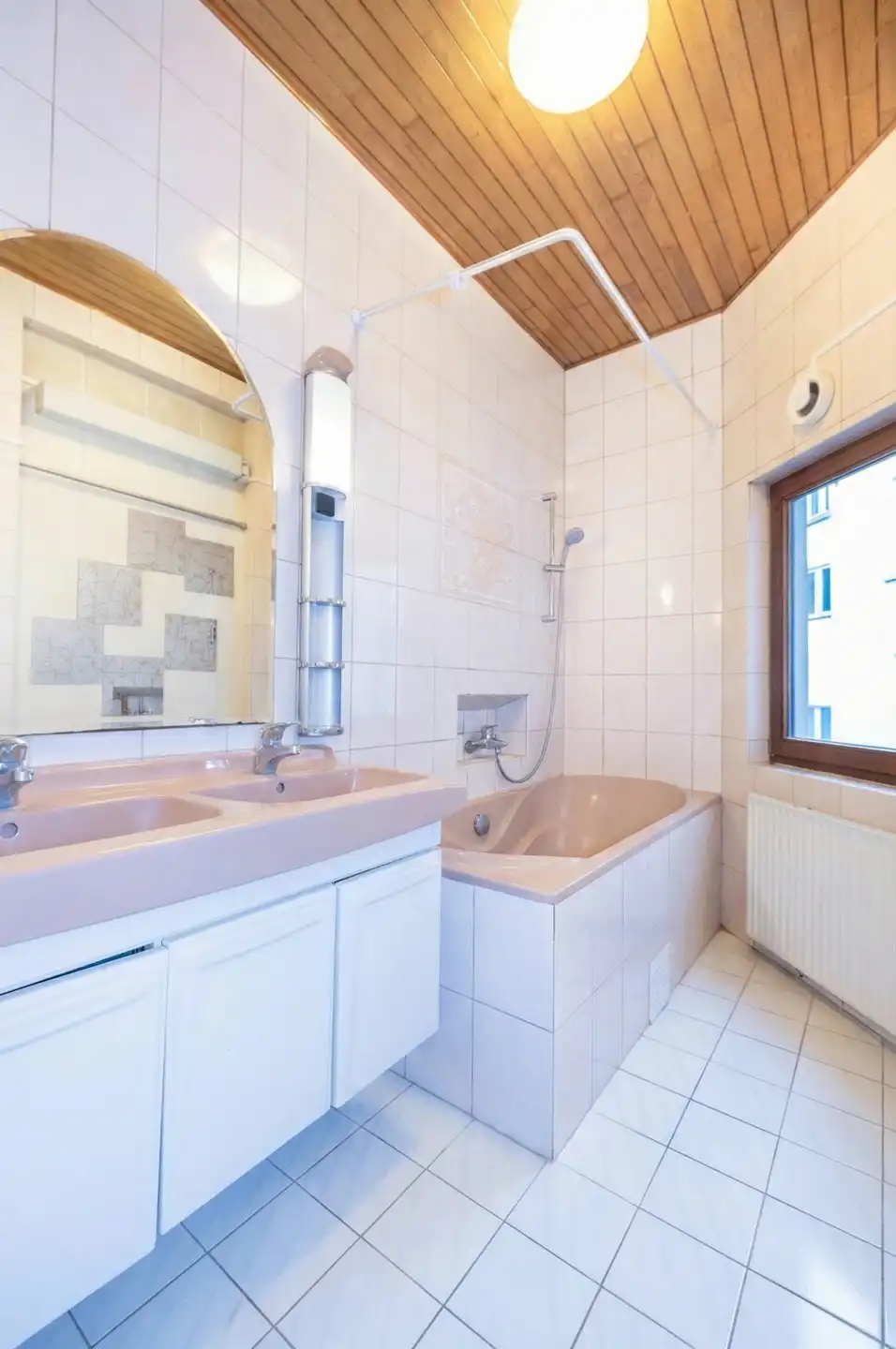 Gezinswoning met terras in hartje Etterbeek foto 20