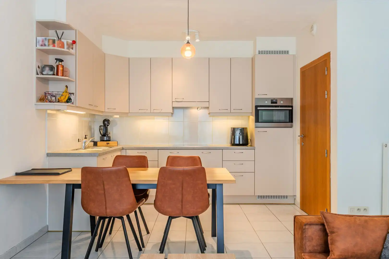 Energiezuinig glv-appartement (70m²) met tuin, berging en autostpl. te Halle foto 8