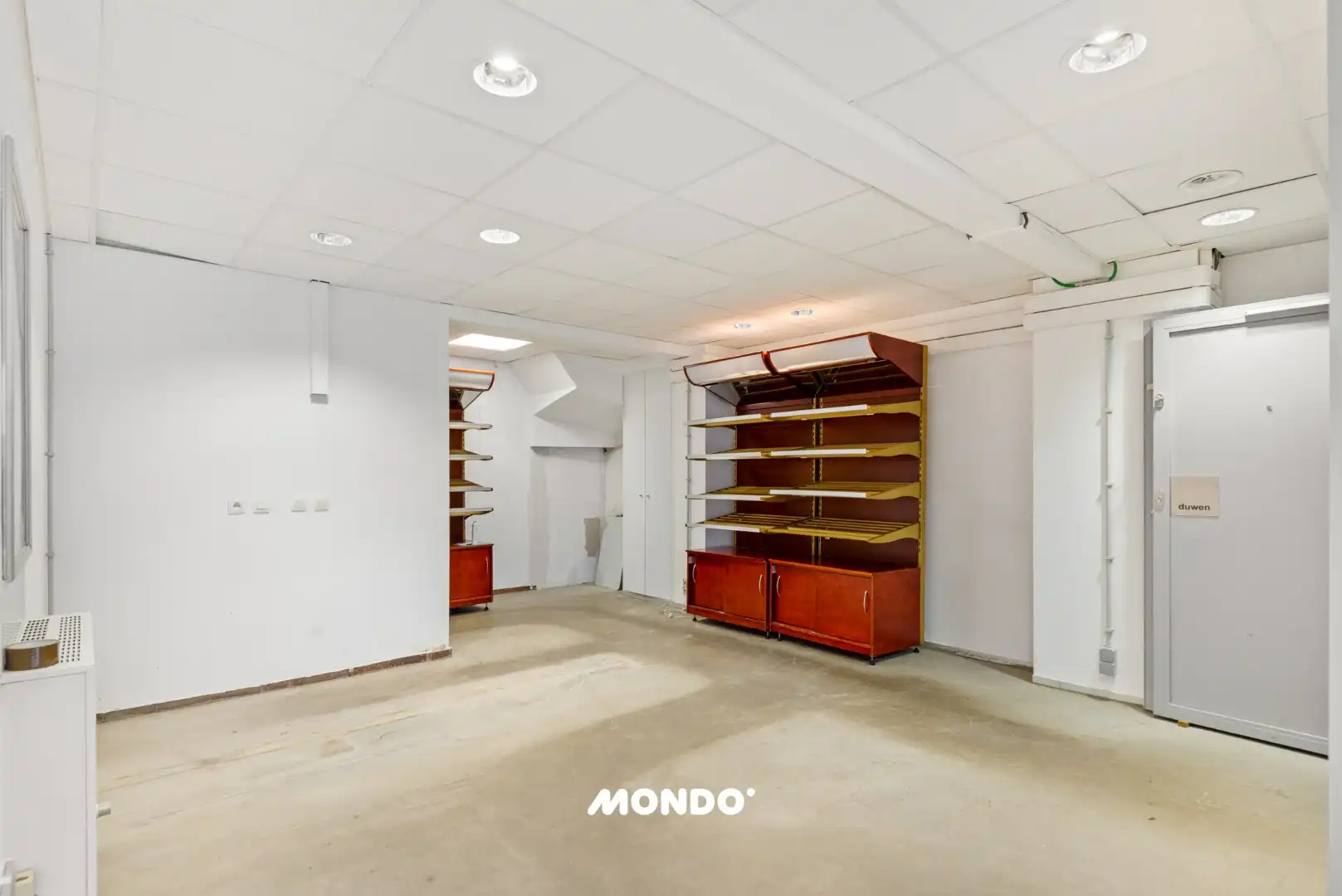 Kantoor- of winkelruimte n het centrum van Wolvertem (Meise) foto 5