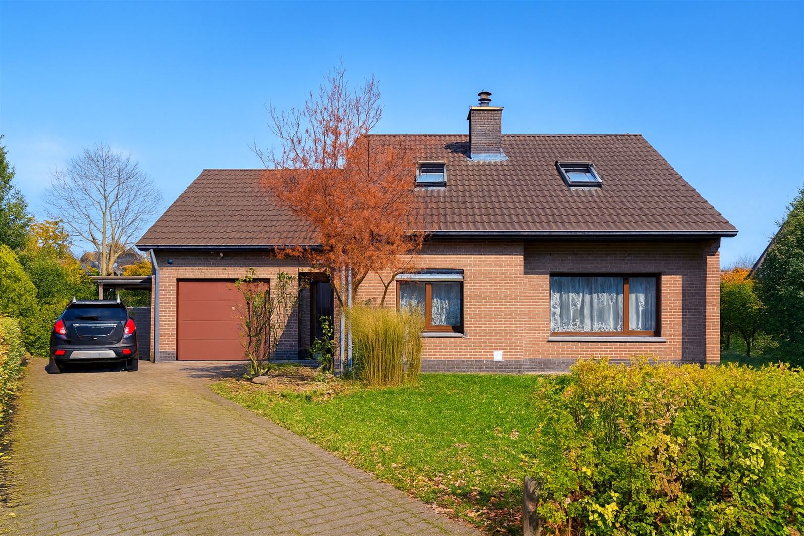Woning centrum Stekene met mooie tuin foto {{pictureIndex}}