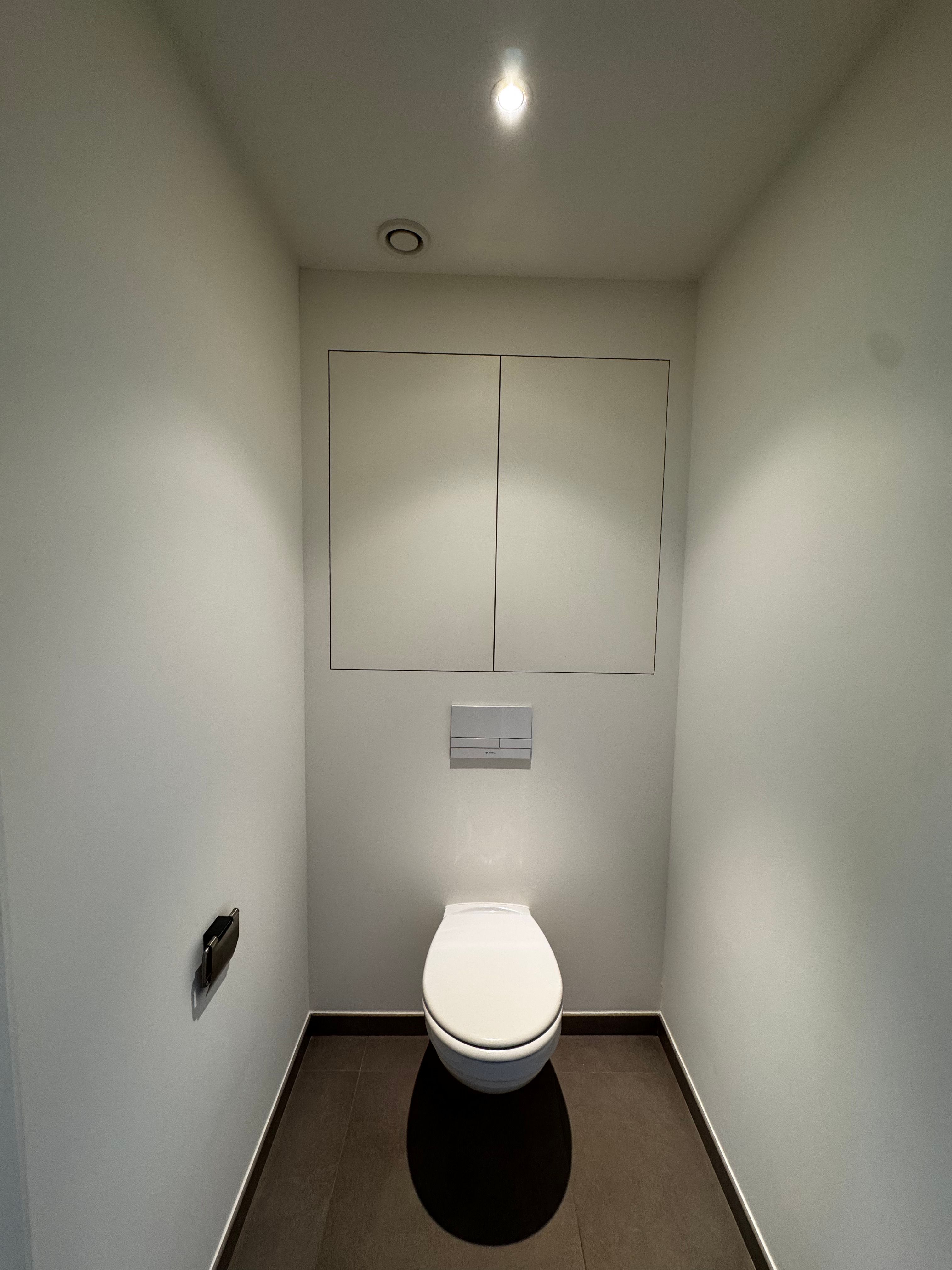 Gerenoveerde woning met 3 slaapkamers en tuin foto 17