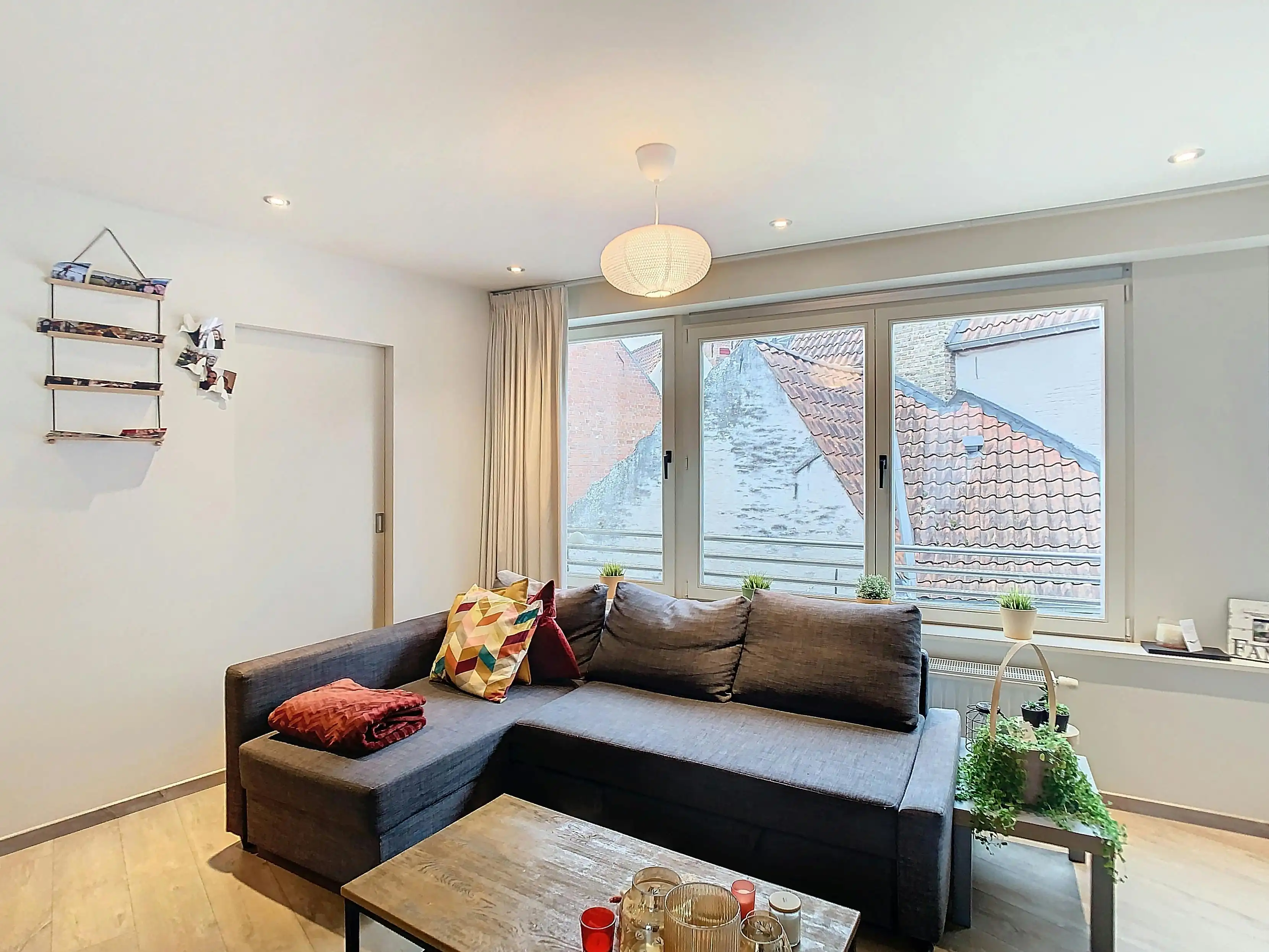 Appartement met 1 slaapkamer en terras te koop in Brugge foto {{pictureIndex}}
