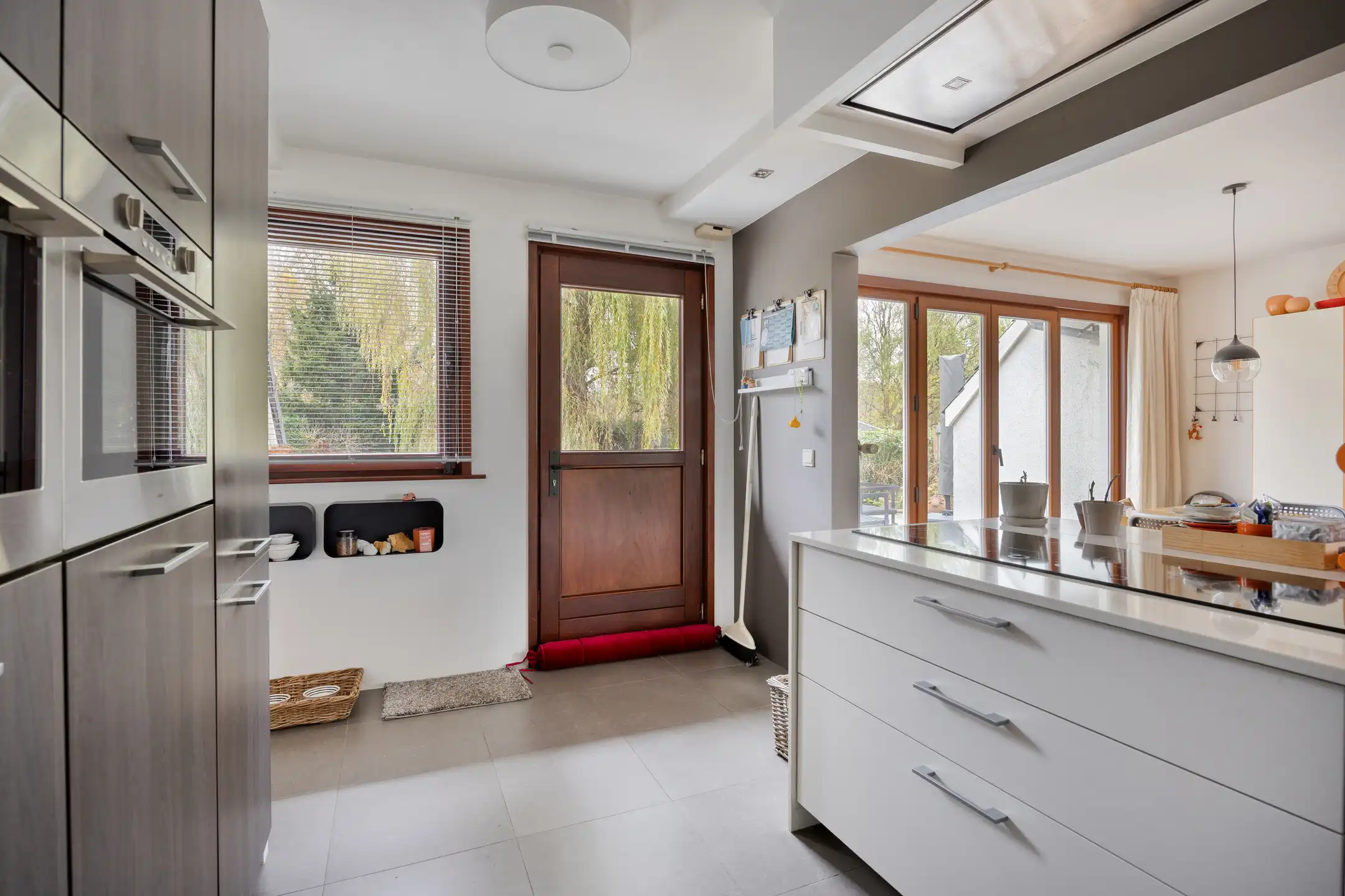 Energiezuinige woning met 5 slaapkamers & tuin op toplocatie foto 7