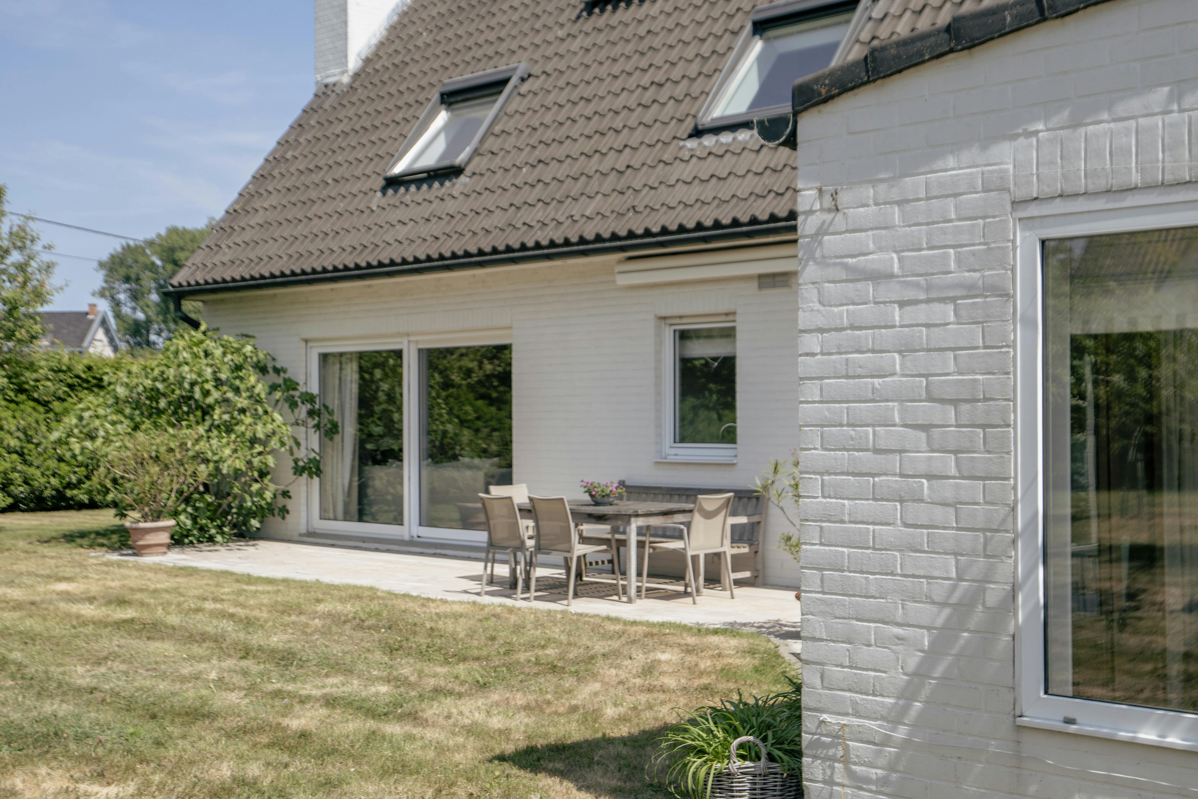 Unieke villa te koop op topligging in hartje Waregem  foto 18