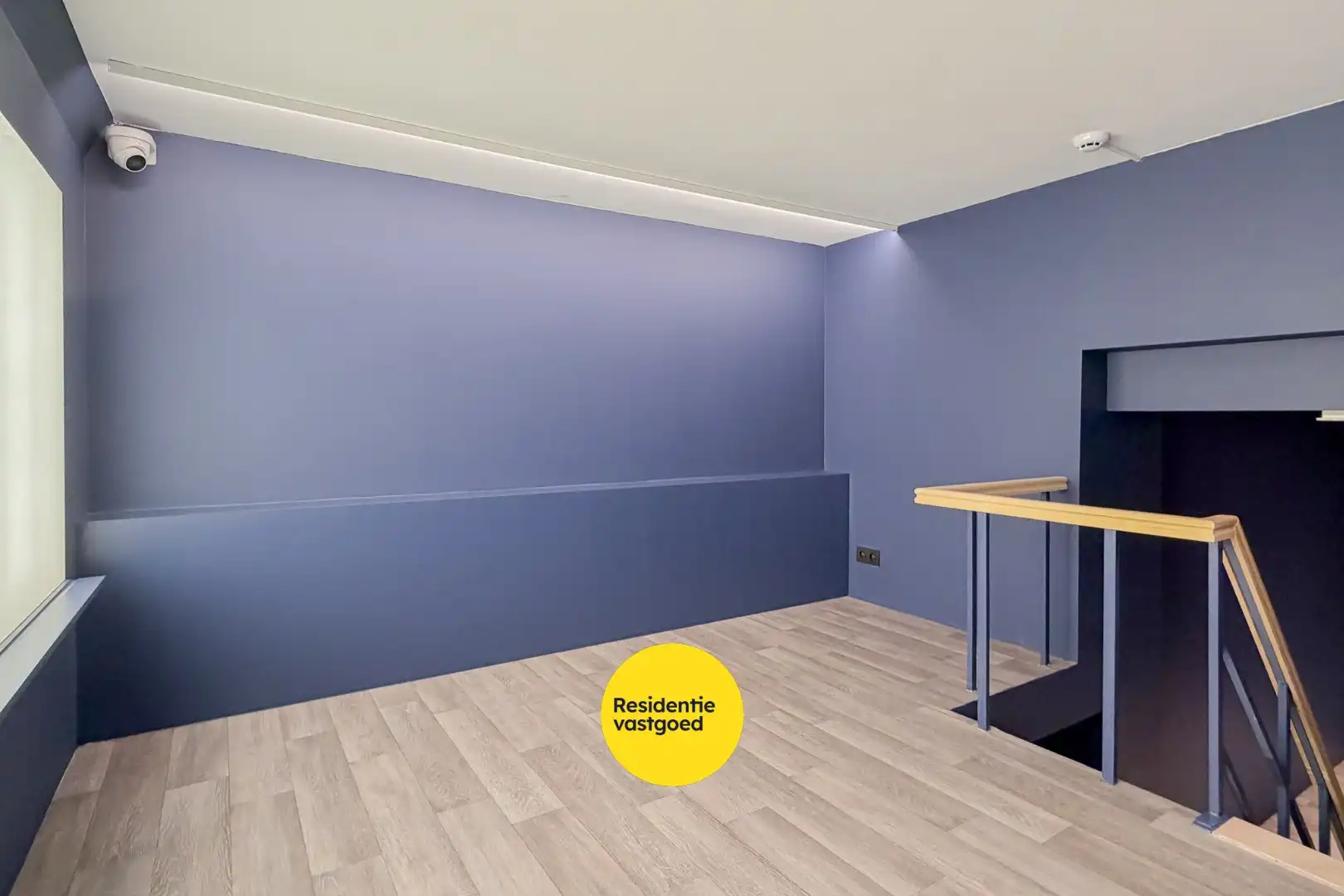 Uitzonderlijke investeringsopportuniteit in Galerij Ter Steeghere – hartje Brugge foto 15