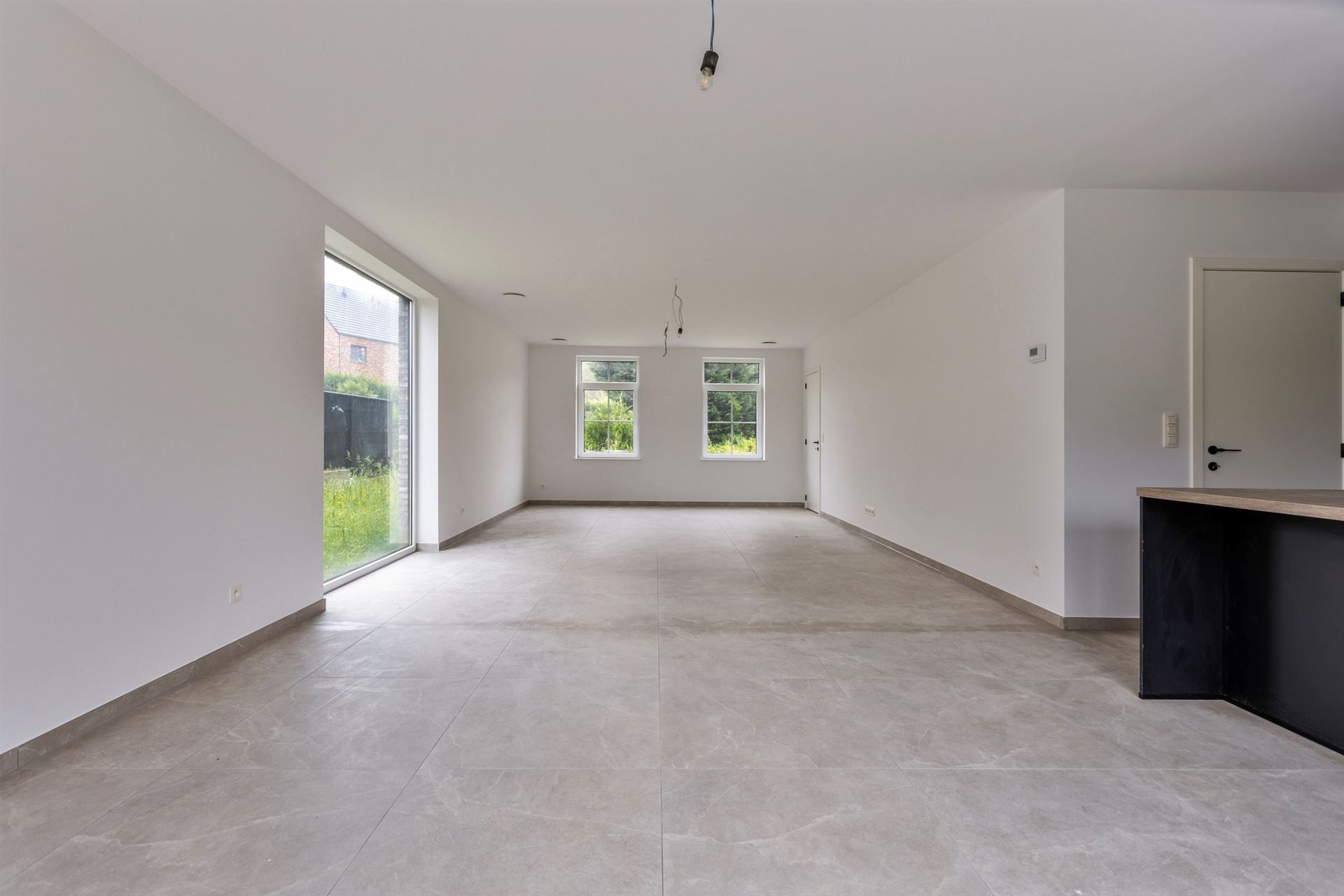 Nieuwbouw van 320 m² met 6 slpk - 2 badk  foto 8