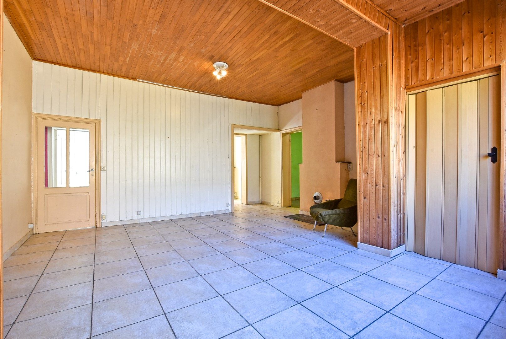 Charmante woning met opslagplaats in centrum Diksmuide! foto 6