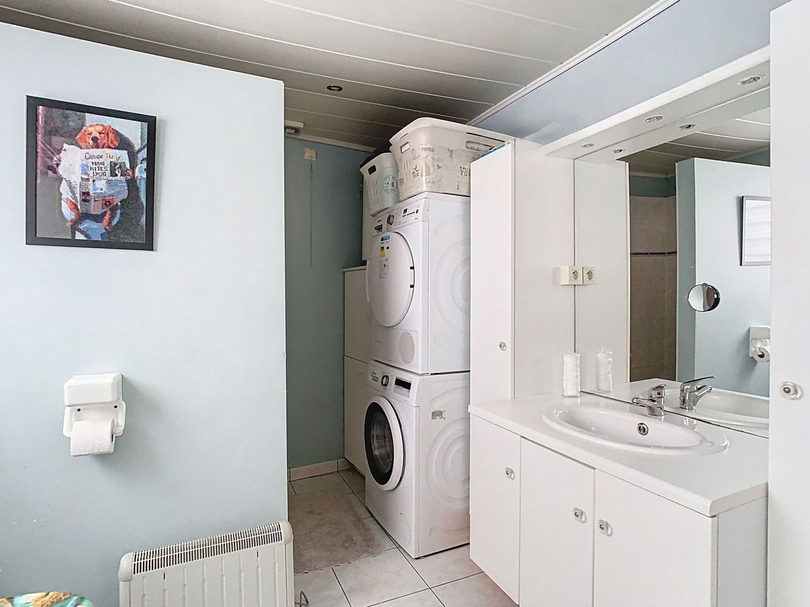 Charmante rijwoning met 3 slaapkamers én tuin, te Gijzegem! foto 7