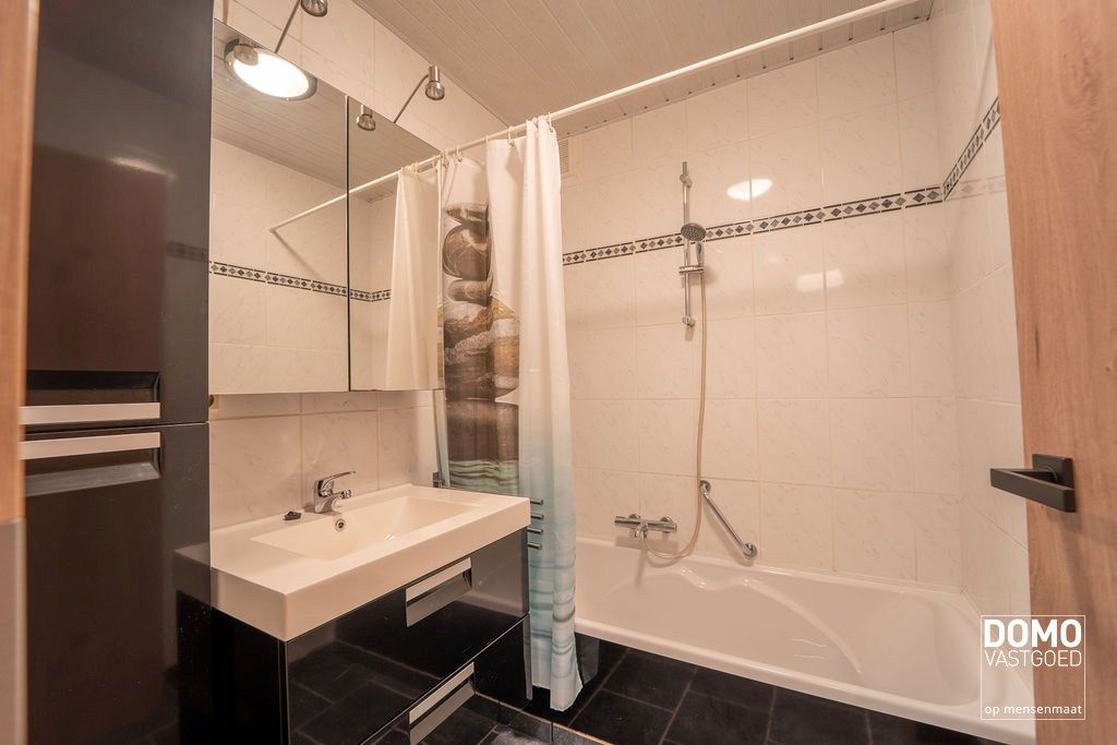 Verzorgd appartement met 2 slaapkamers en garagebox te Kuringen foto 9