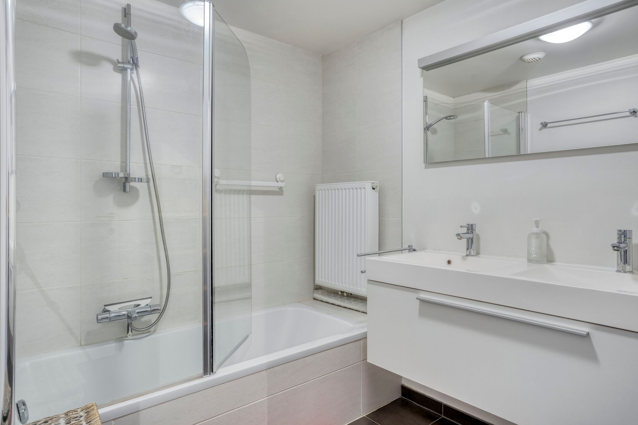 Ideaal gelegen appartement met 2 slp, parking & tuin foto 25