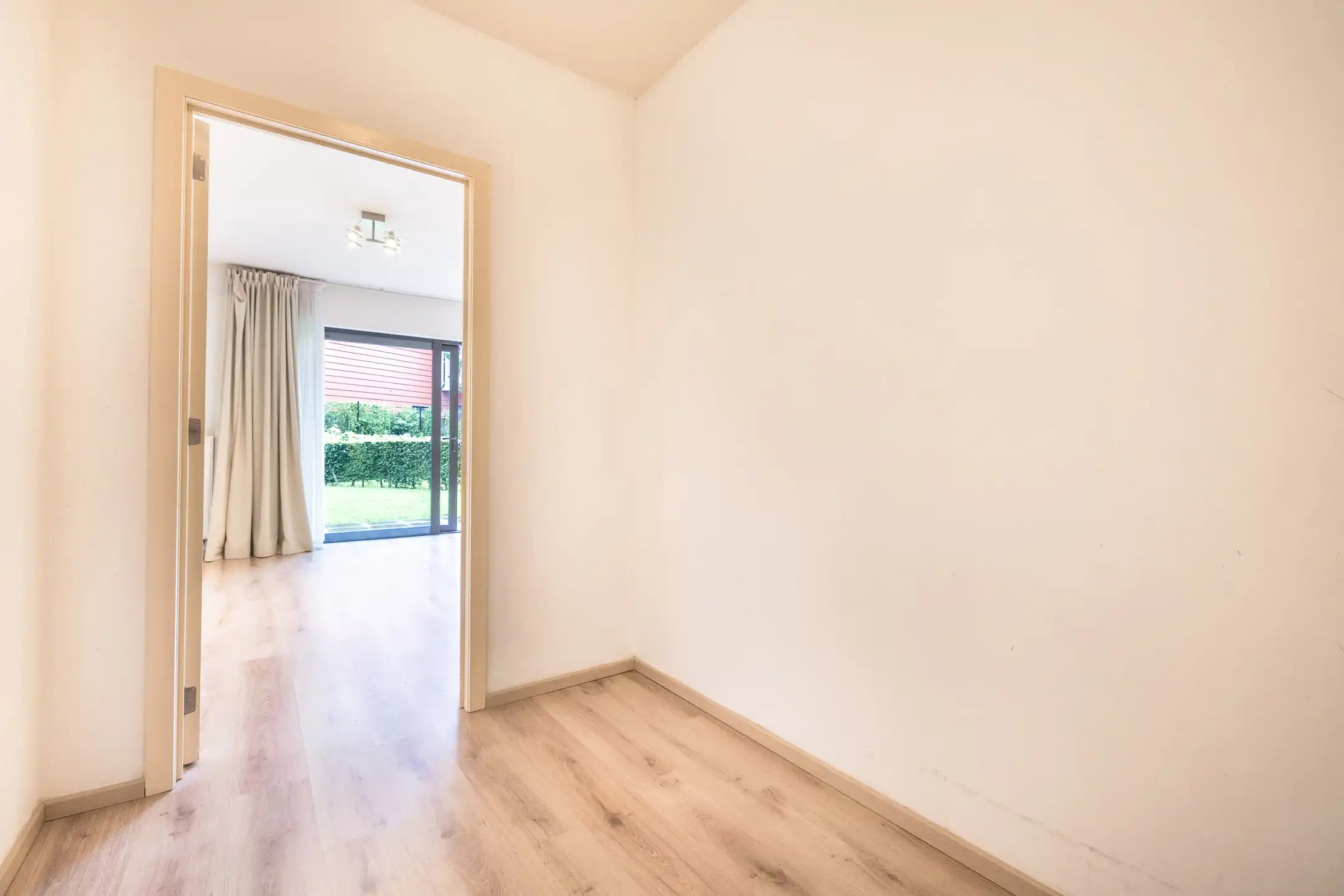 Appartement met 2 slaapkamers en tuin op het zuidwesten foto 12