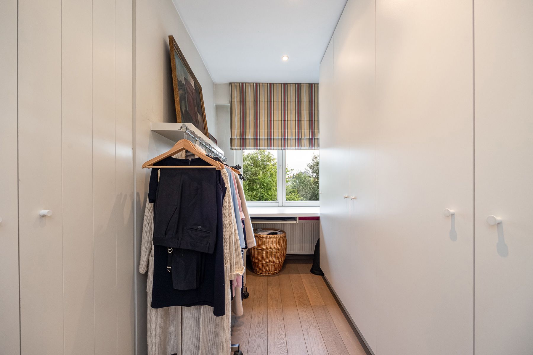 Instapklare woning met 3 à 4 slpks, praktijkruimte en garage foto 16