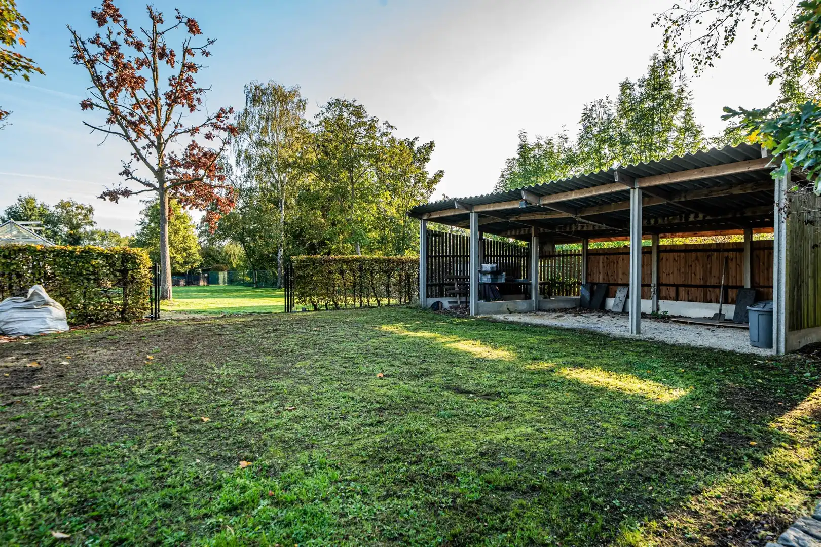 Charmante gerenoveerde eengezinswoning met rustgevende tuin foto 19