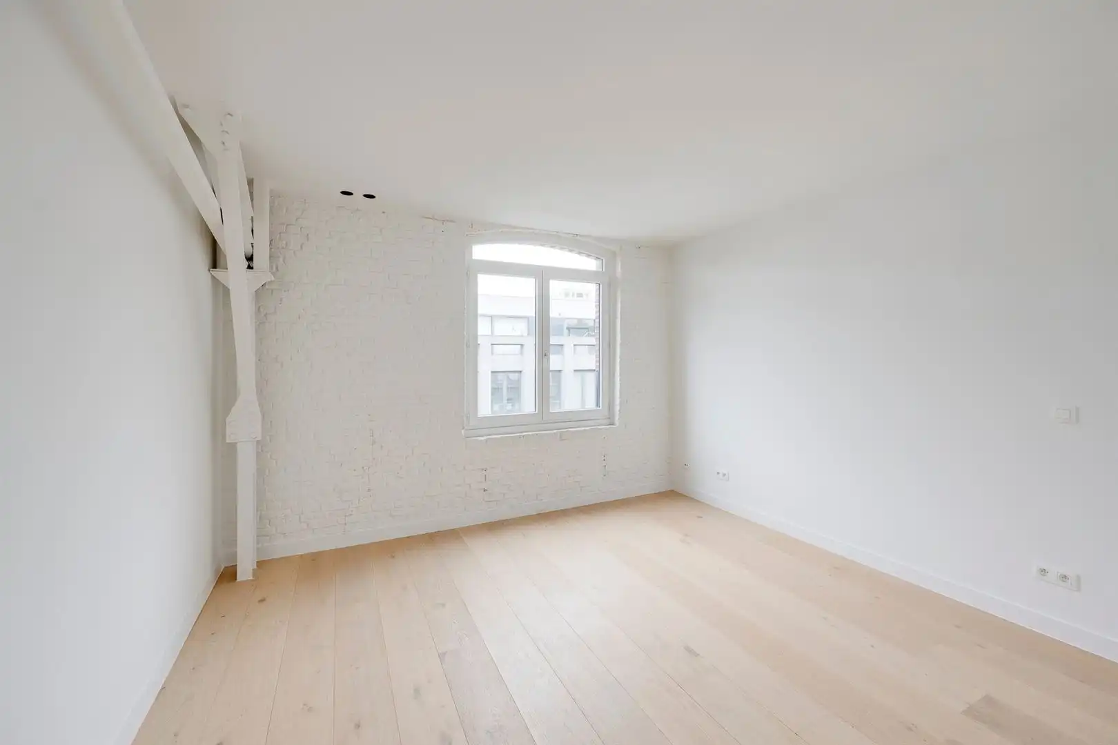 Riante en unieke loft aan het begeerde Eilandje foto 16