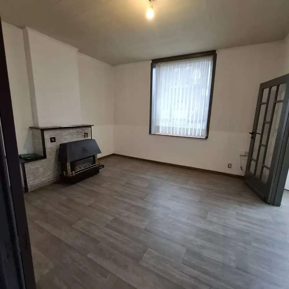 Opbrengsteigendom / gezinswoning in hartje Sint-Truiden foto 4