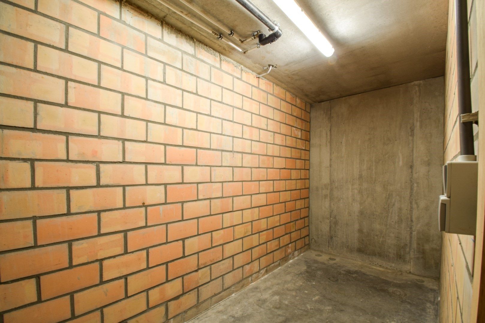 Instapklaar éénslaapkamerappartement op centrale ligging te Gistel foto 10