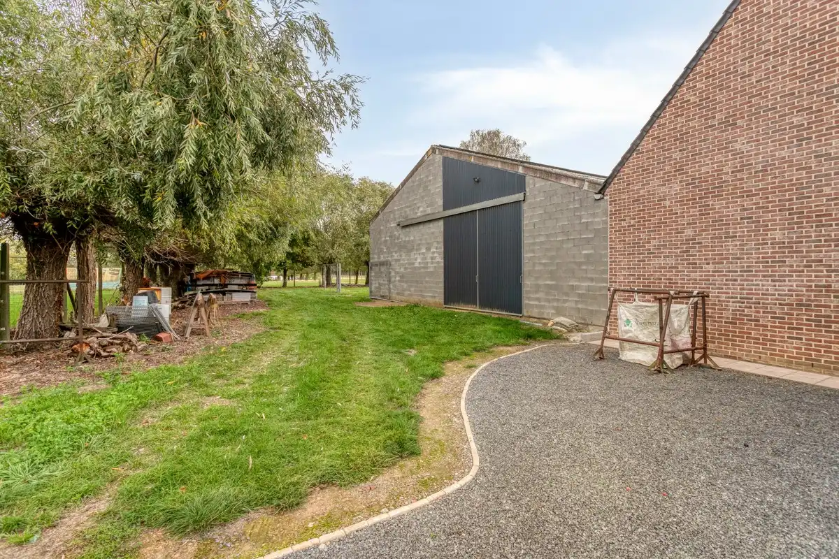 Hoeve met vergunning nabij Het Burreken! foto 18