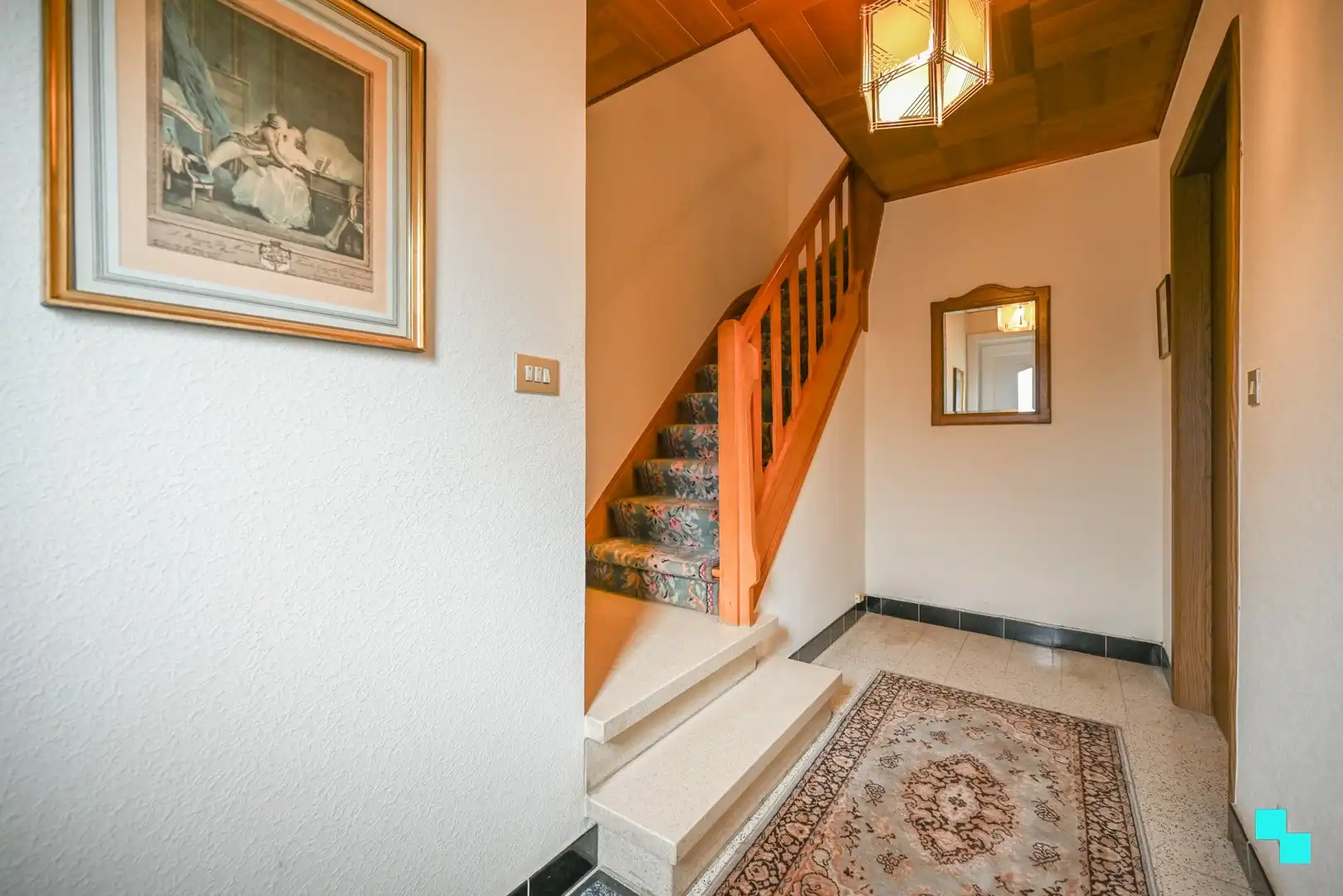 Halfopen woning in doodlopende straat te Sint-Eloois-Winkel foto 5