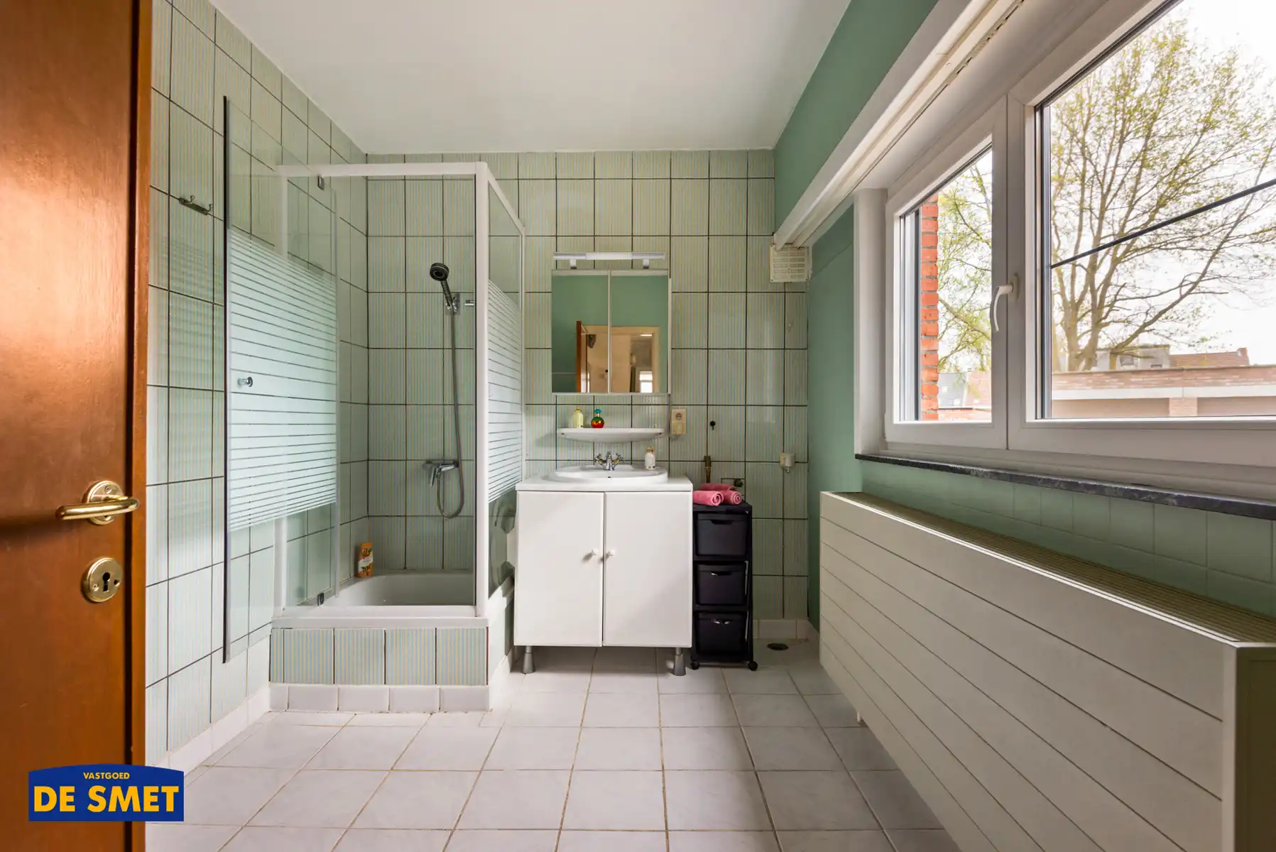 Appartement met tuin, garage + oprit, berging en 2 kelders foto 11