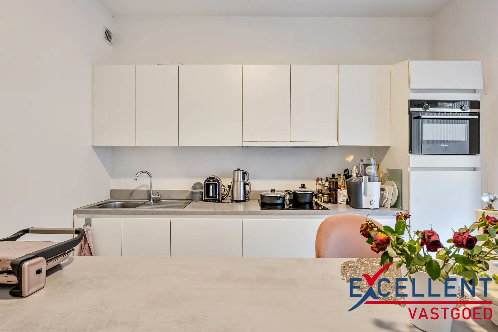 Hoofdfoto van de publicatie: Instapklare starterswoning te Kortrijk