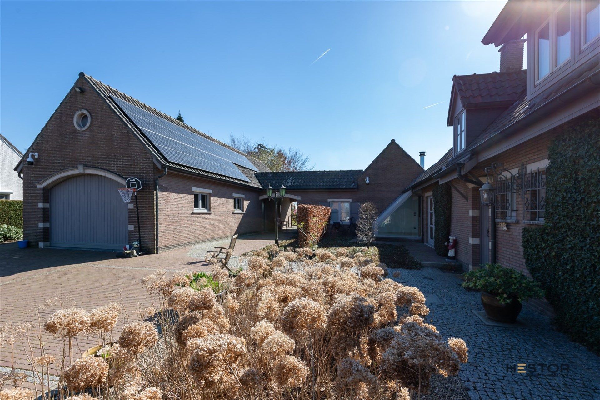Instapklare villa met zwembad en groenzicht op een rustige locatie in Tielrode foto 28