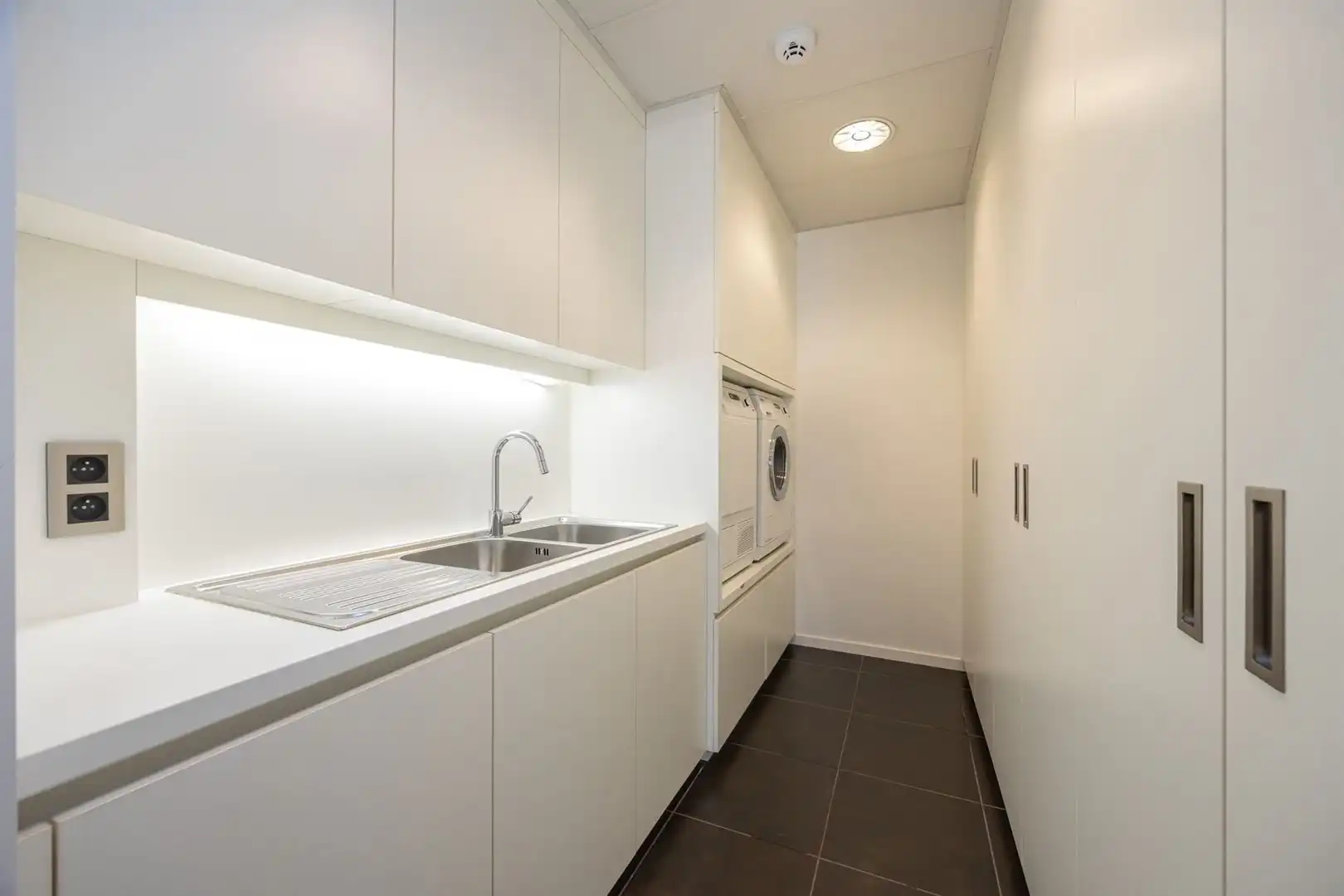 Bel-étage appartement ca 410m² op het Zuid foto 21