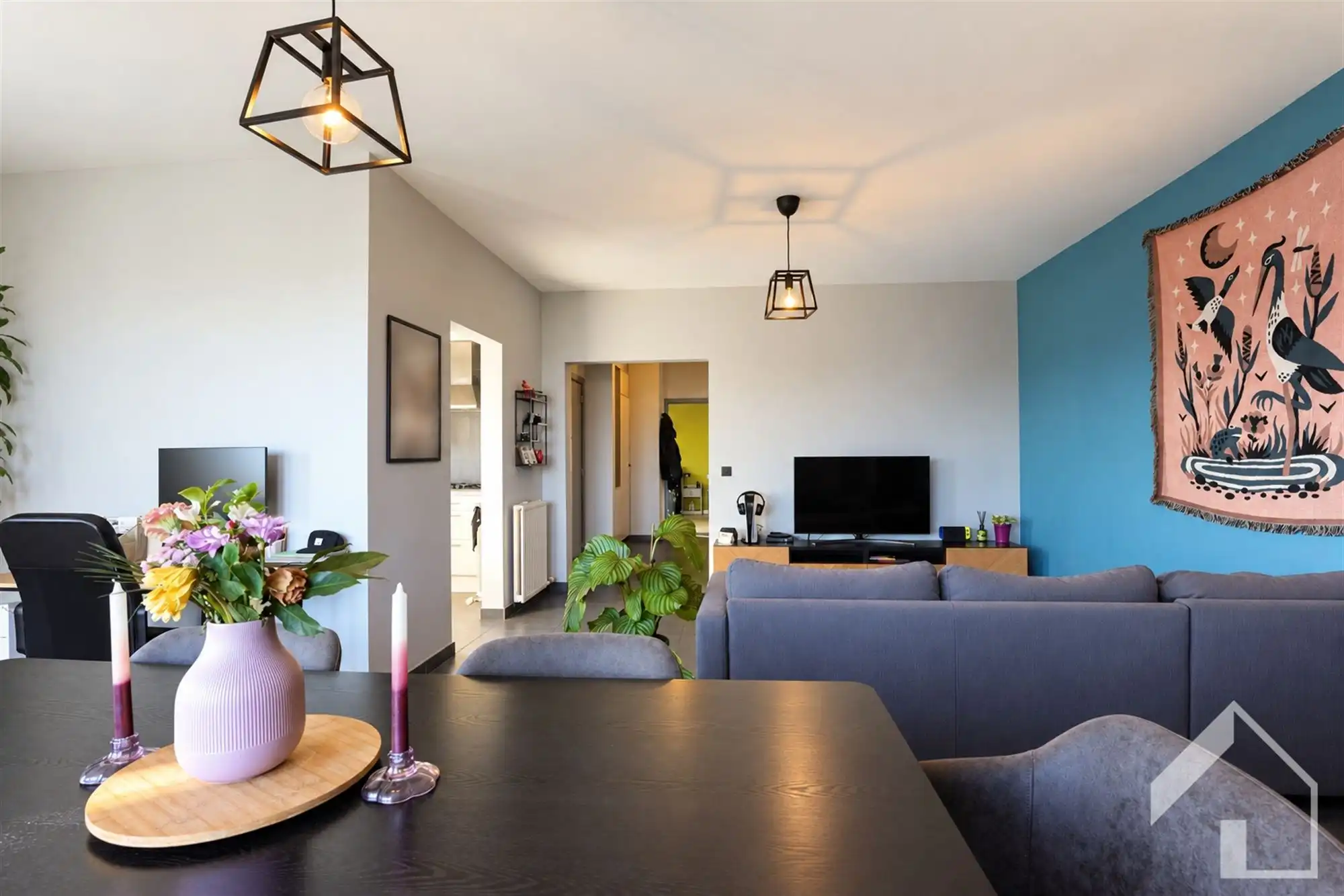 Lichtrijk hoekappartement met 2 slaapkamers, terras en garage met oprit foto 6