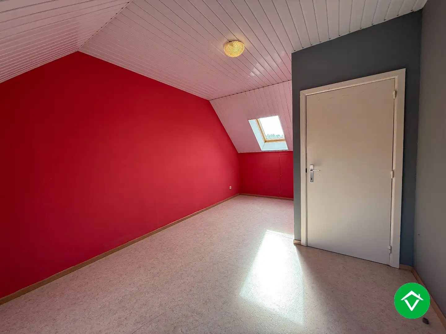 Woning met 2 slaapkamers in het centrum van Roeselare foto 13