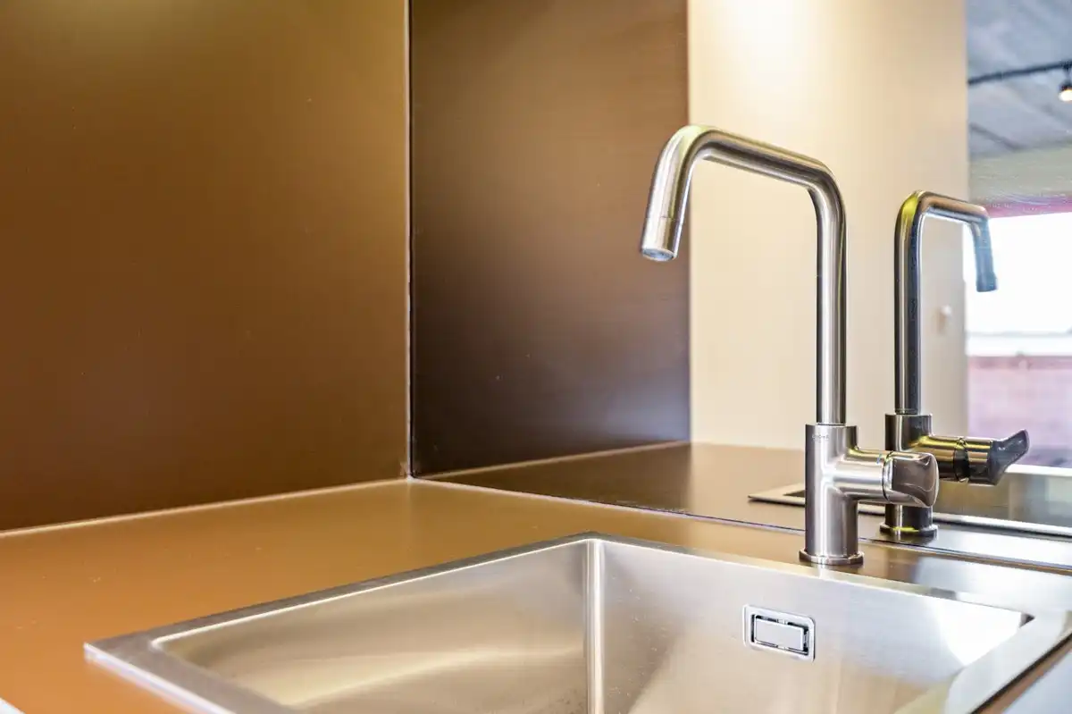 Voor wie zoekt naar meer dan vier muren ... een plek met eigenheid, vrijheid en flow. foto 12