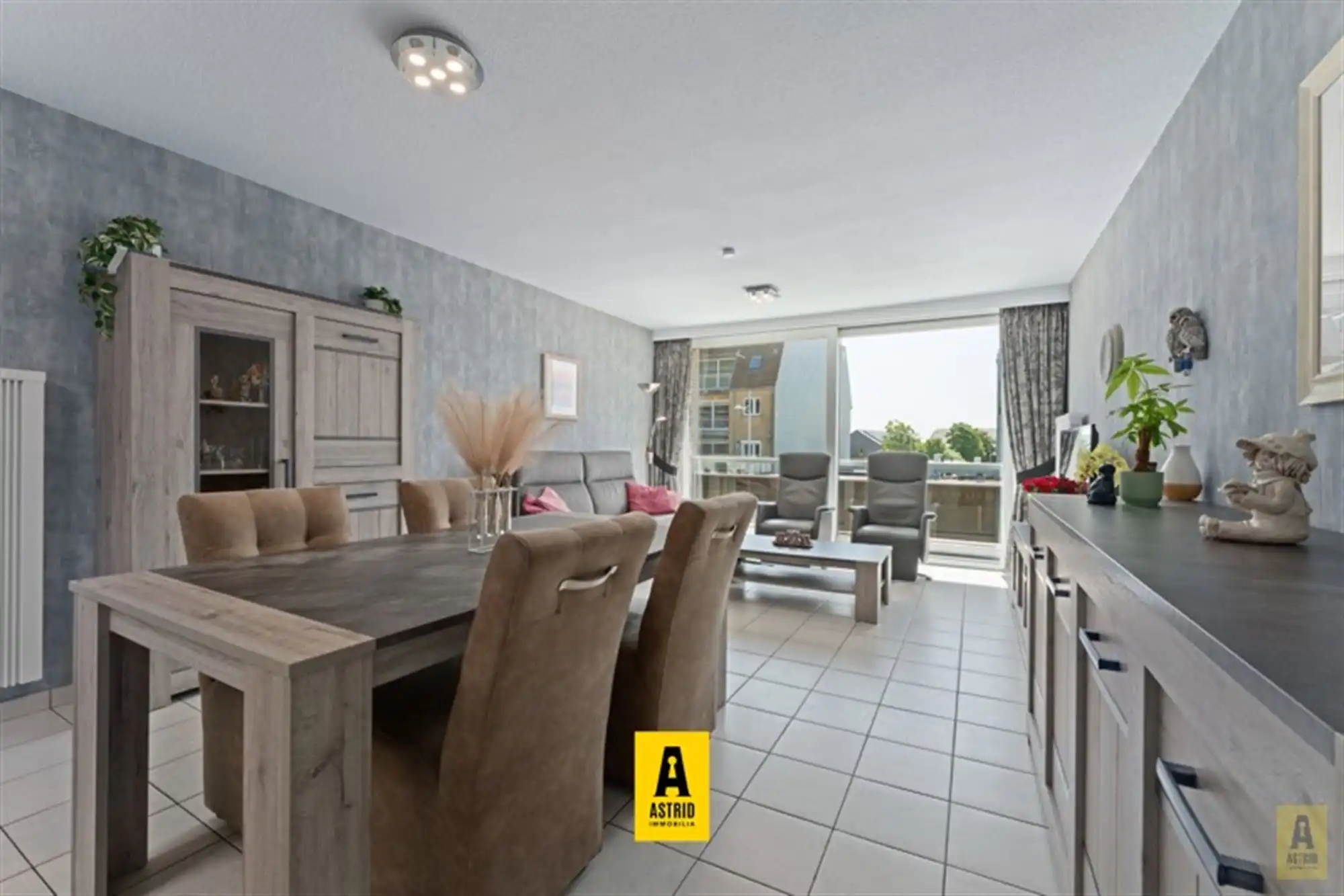 Perfect instapklaar appartement vlakbij zee! foto 8