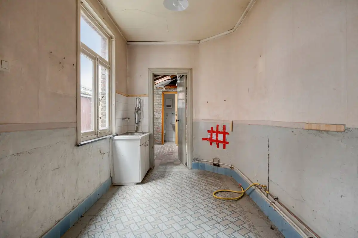 Half open bebouwing met 3 slaapkamers, tuin, terras en tuinhuis in Kessel-Lo! – EPC F kWh/m² - bewoonbare opp. 128 m² foto 6