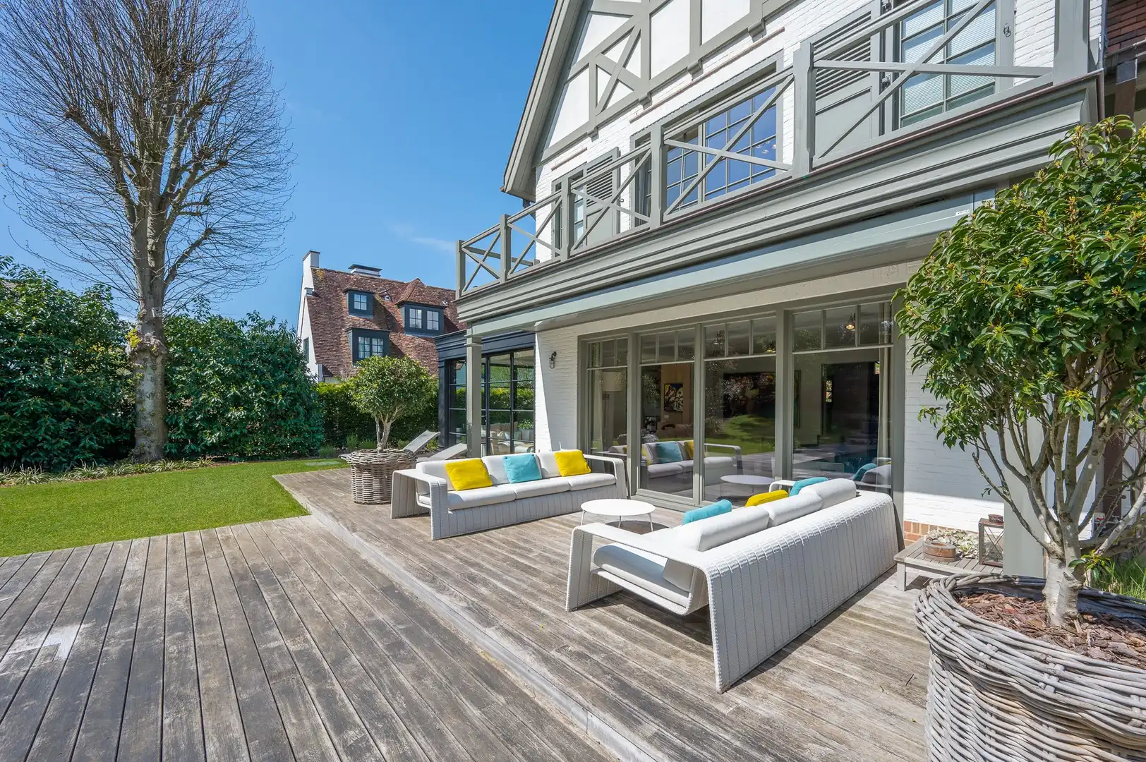 Prachtige villa met zwembad rustig gelegen in een paadje in hartje Zoute. foto 18