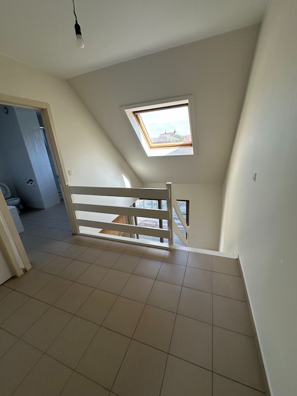 🏡 Te huur in Knesselare (Aalter) – Duplex appartement met 2 terrassen & garage! 🏡 foto 5