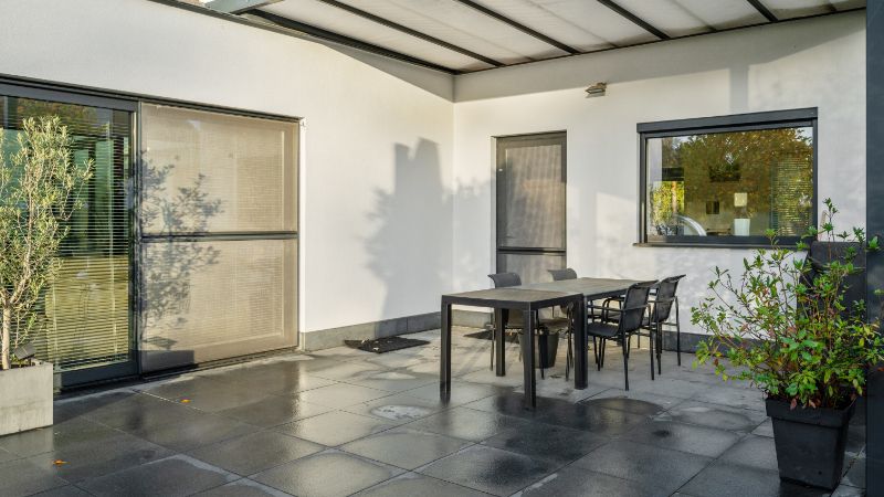 Moderne villa 247m² met bijgebouw-garage en zwembad op 58 are foto 36