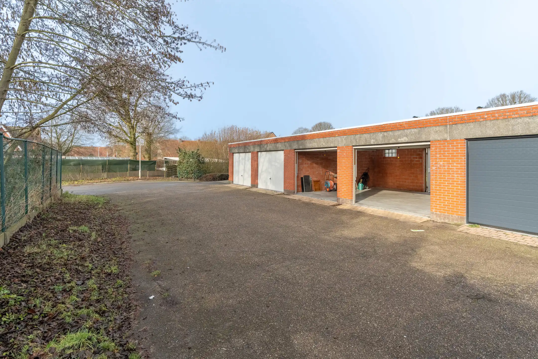 Zeer gunstig gelegen woning met 3 slpks en dubbele garage foto 34