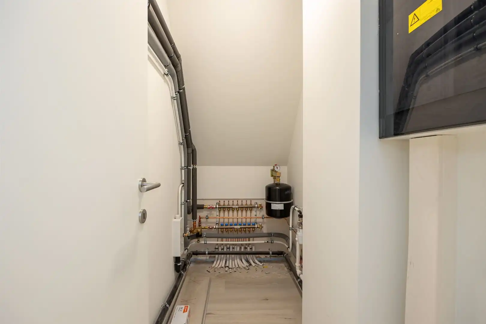 Mooi appartement met autostaanplaats foto 10