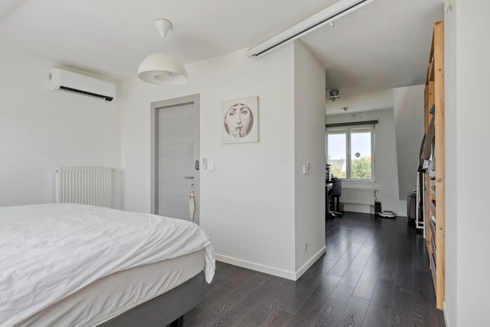Mooie bel-etage woning van 234 m² bew.opp. op 344 m² grond. foto 17