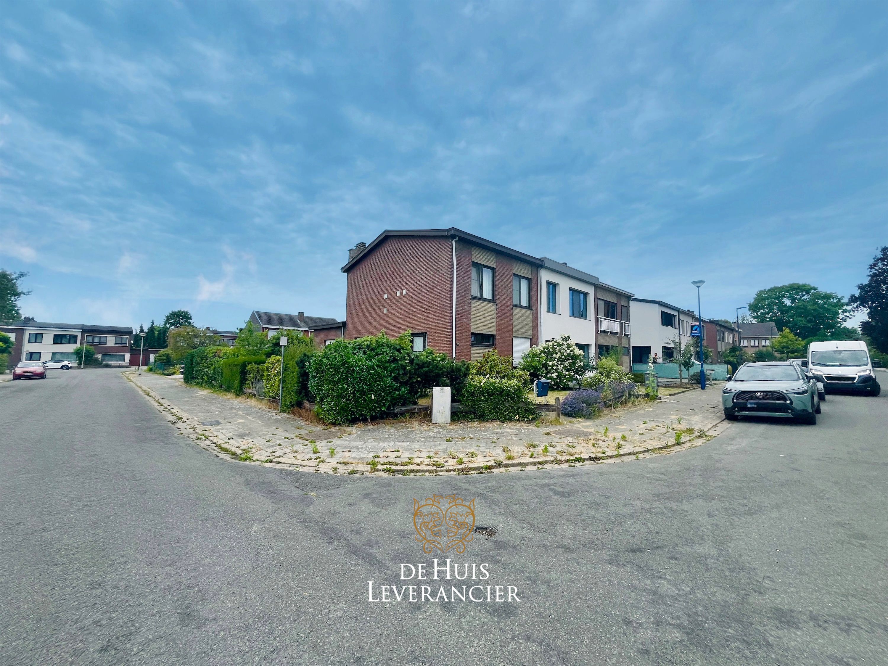 Een huis met potentieel in een buurt met toekomst ! foto 23