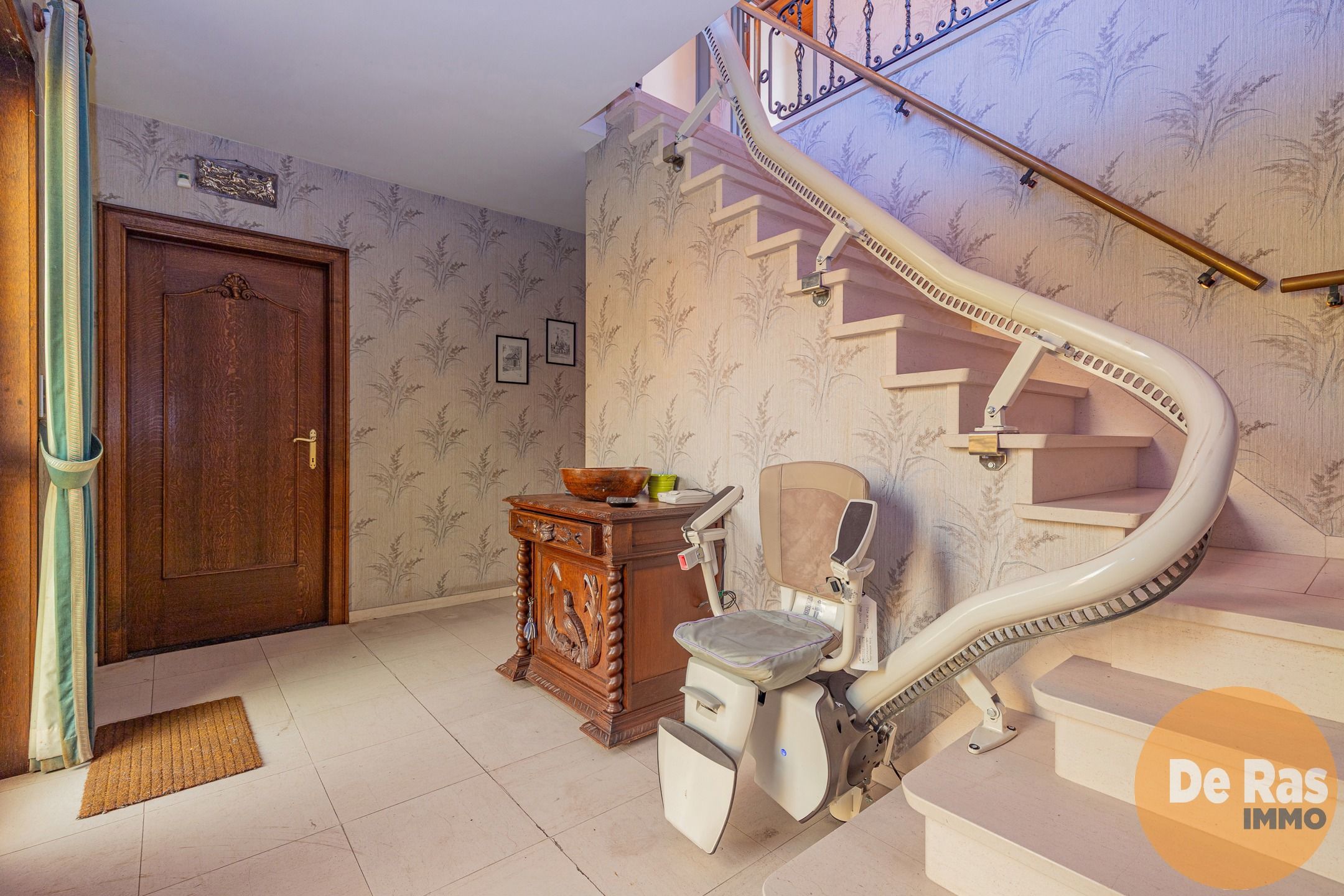 LOKEREN - Open bebouwing met bijgebouw/werkplaats van 90 m² foto 2