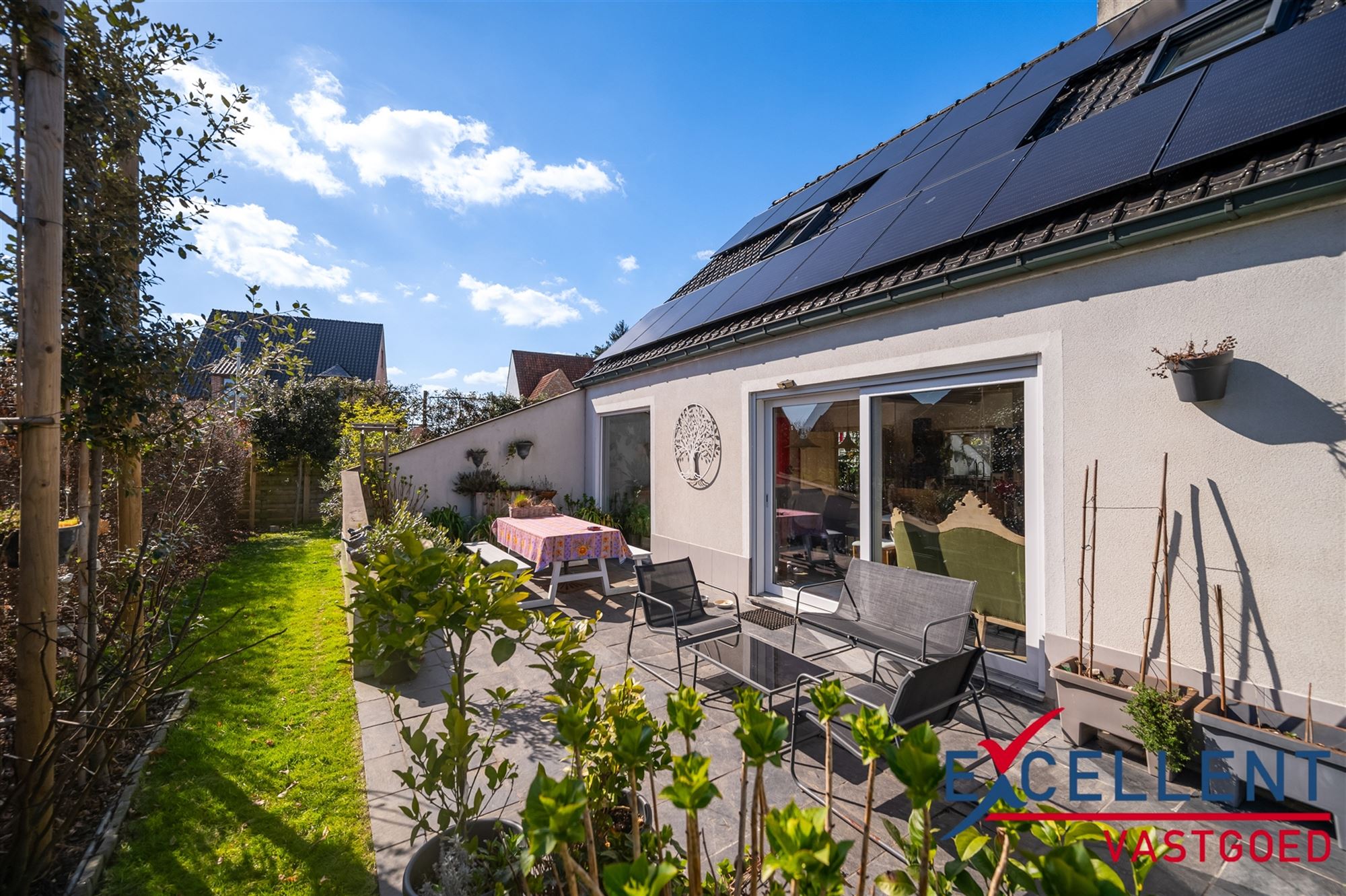 Ruime villa met mooie tuin te Astene foto 3