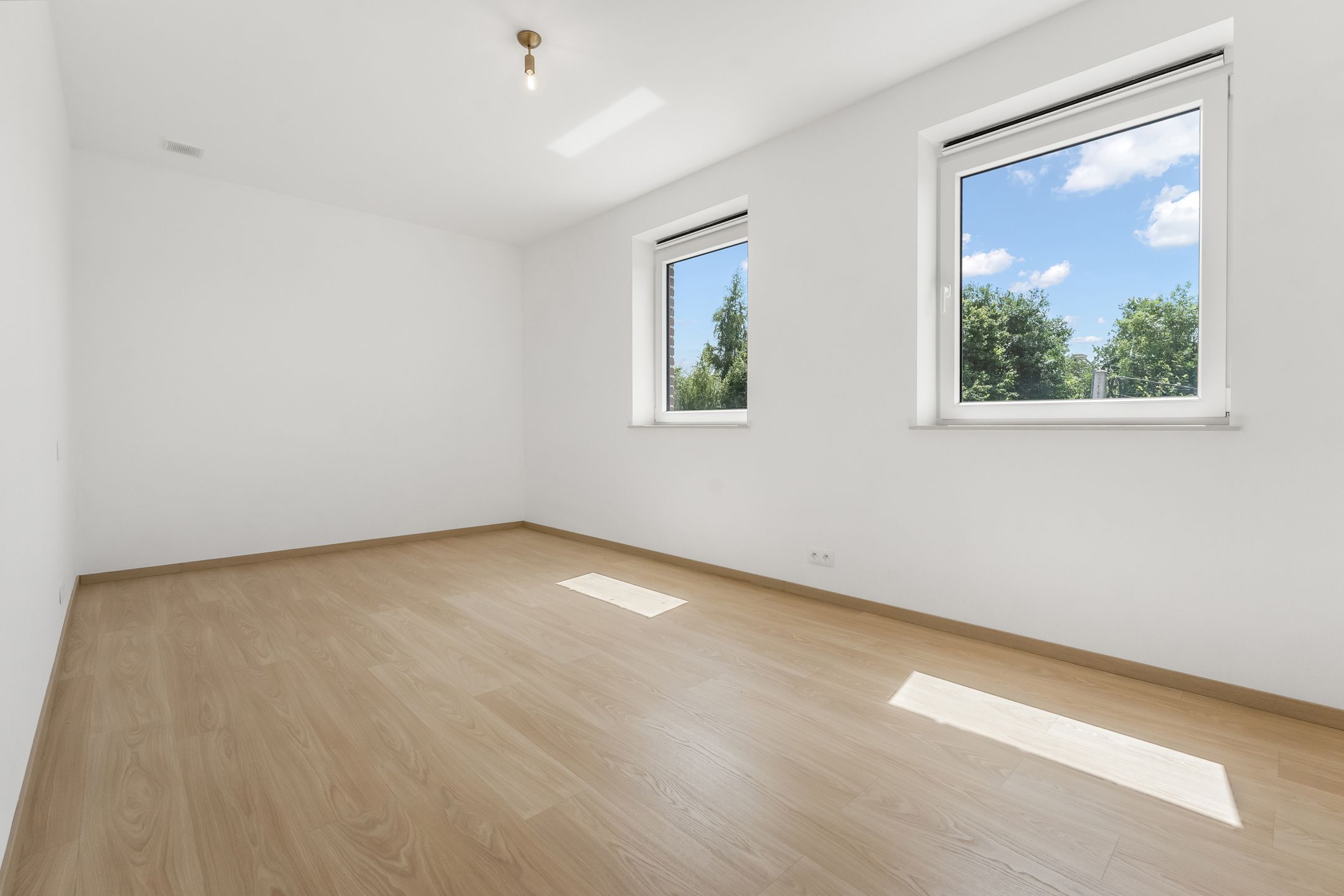 BEN-woning met dubbele garage  foto 11