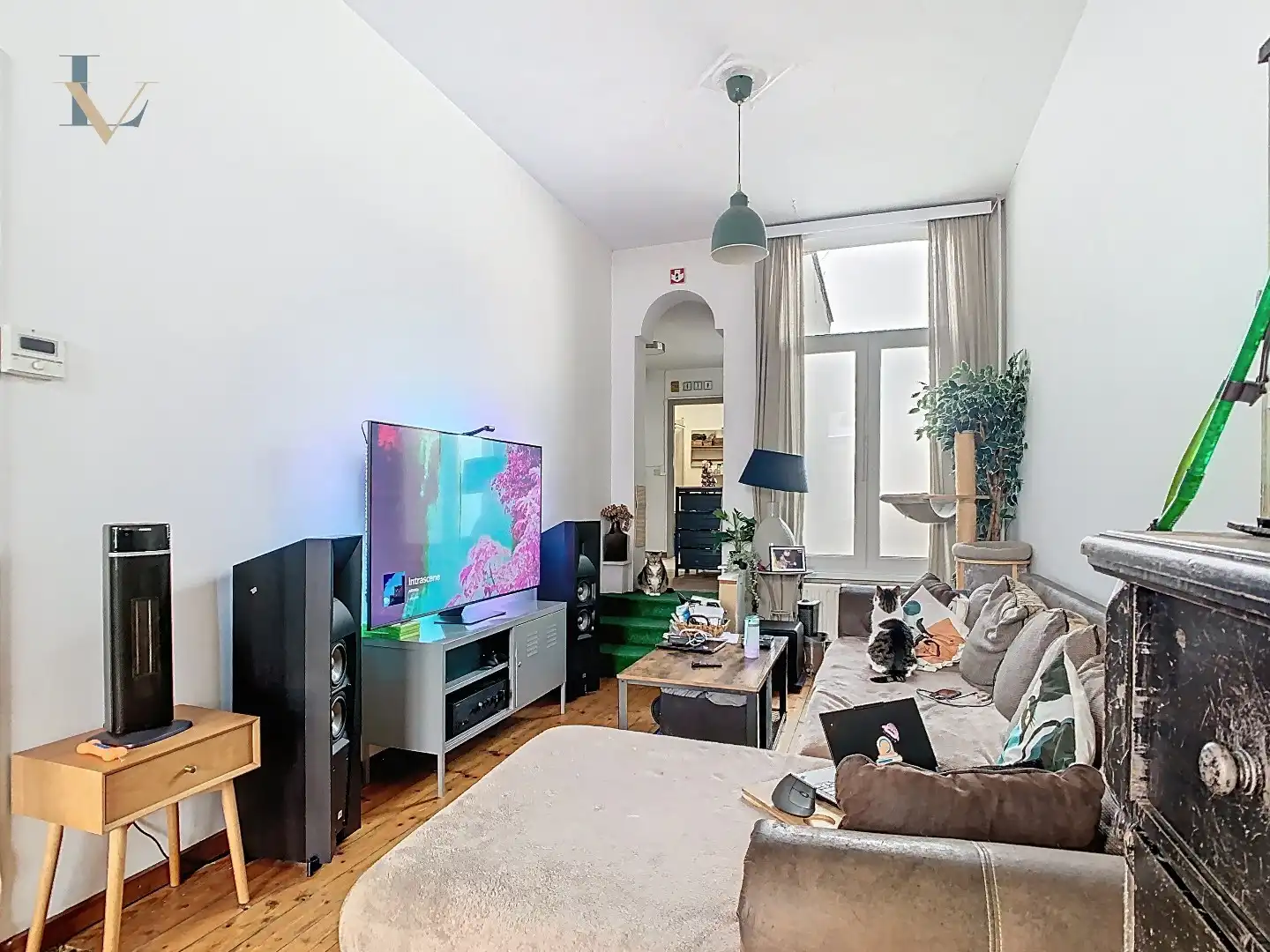 Te renoveren woning met handelsruimte/praktijkruimte  foto 14