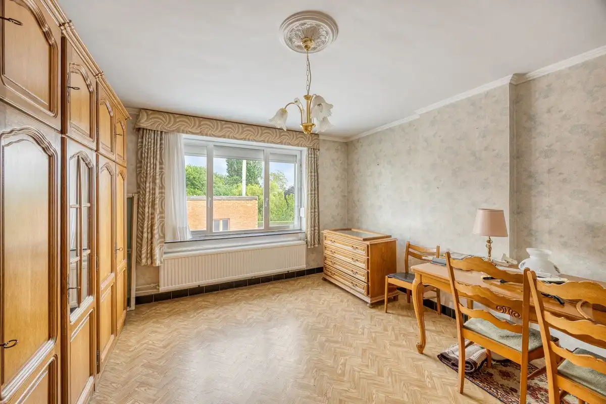 Te renoveren halfopen bebouwing met 3 slaapkamers op rustige locatie foto 14