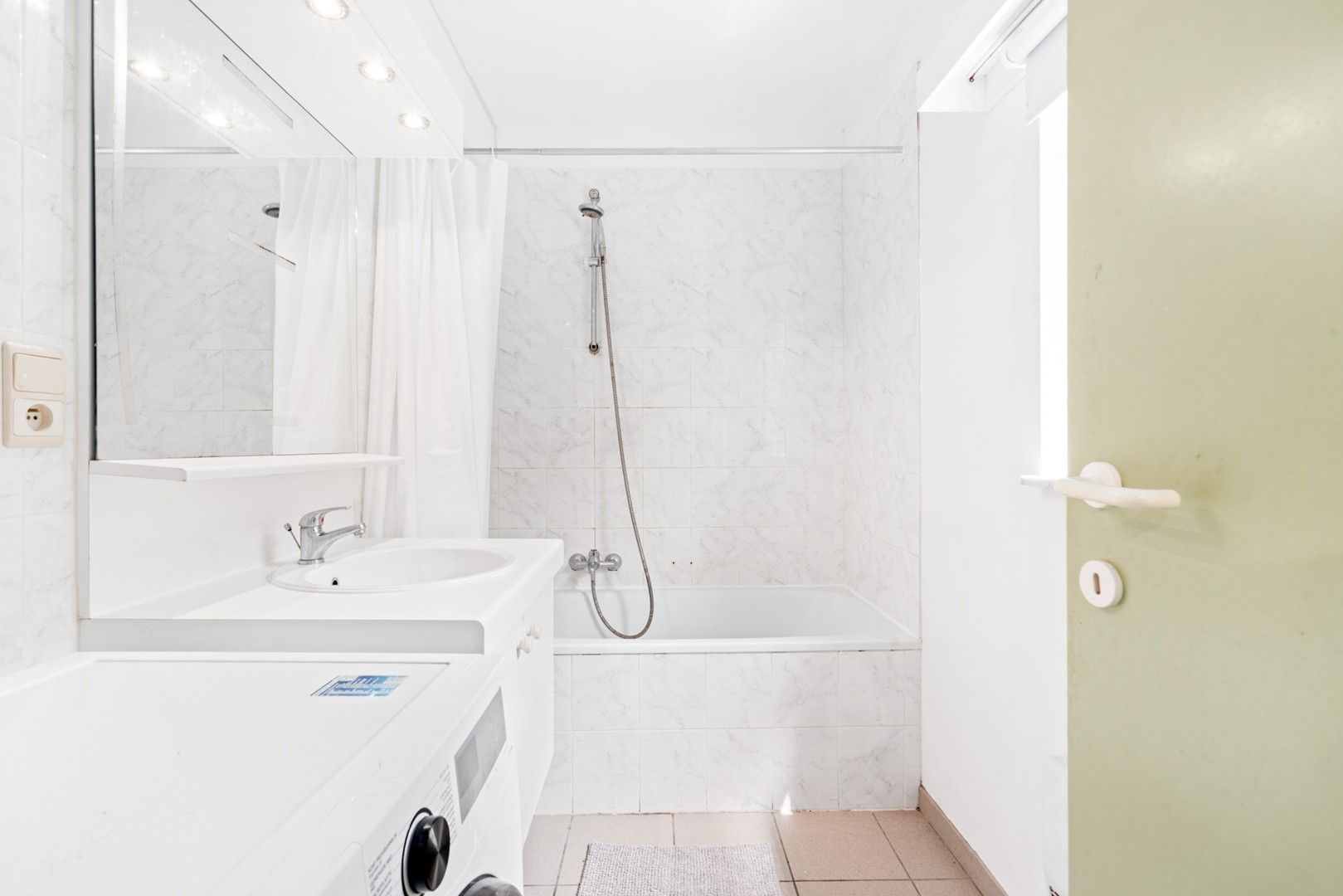 Ruim 1-slp appartement op topligging! foto 6