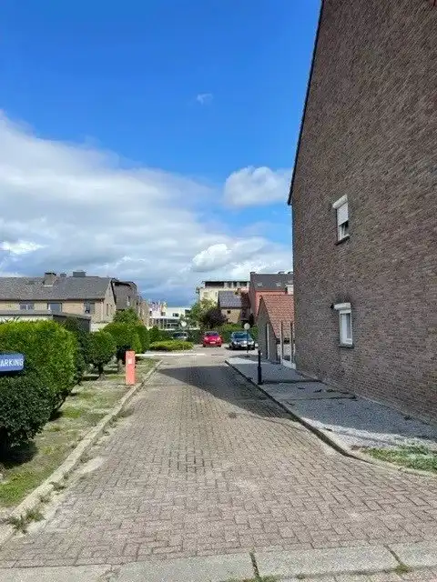 Duplex appartement met 1 slaapkamer, terras en garage. foto 20